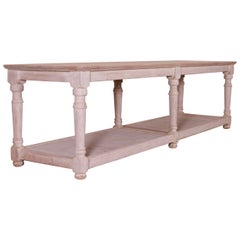 Table à tiroirs peinte en France