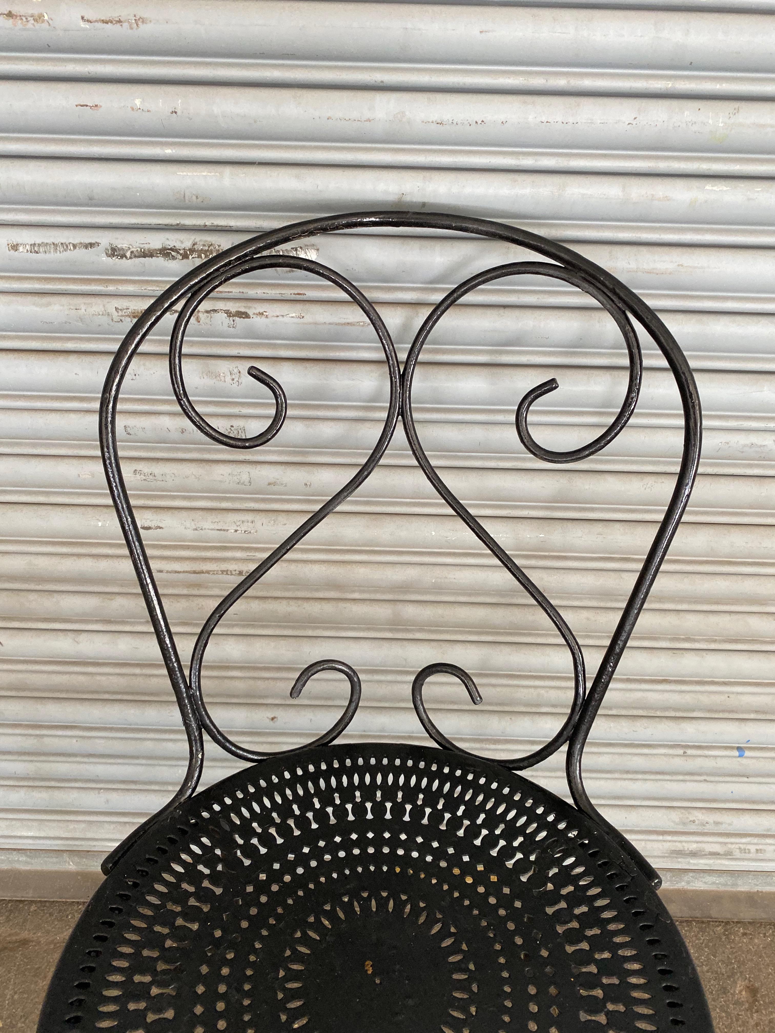 French Painted Iron Garden Set 7