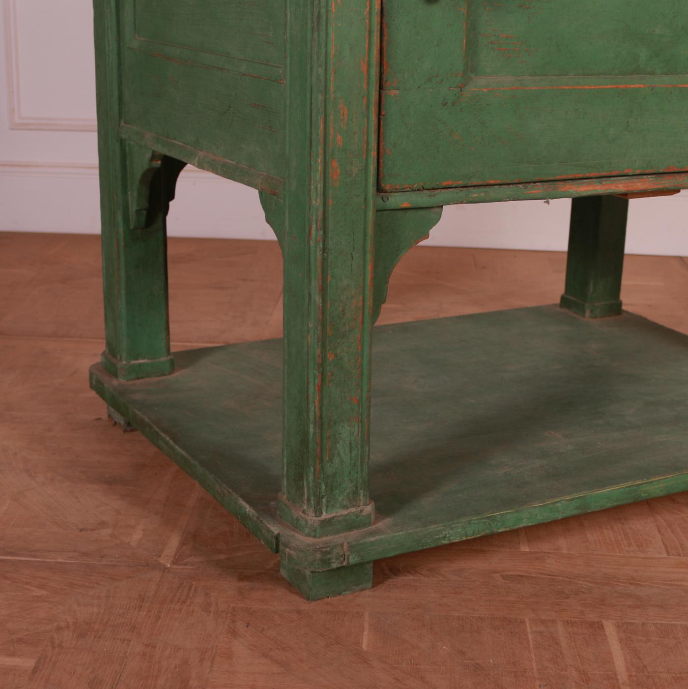 Small 19th century French painted pine one door kitchen island / centre table. 1880.

Reference: 7663

Dimensions
41.5 inches (105 cms) Wide
29.5 inches (75 cms) Deep
35 inches (89 cms) High