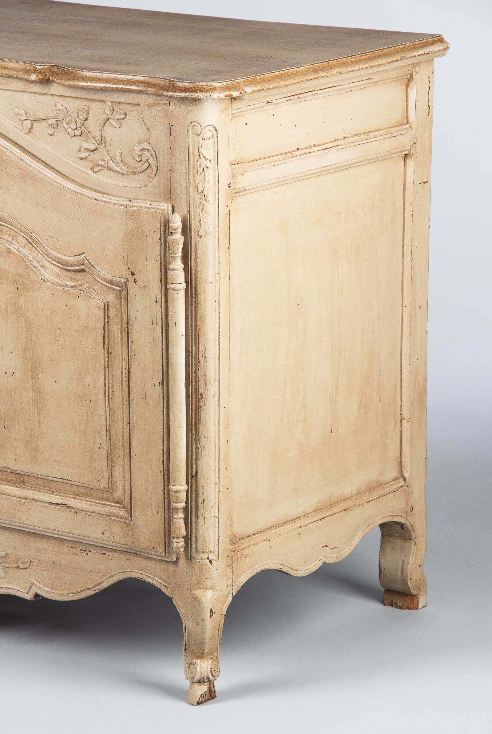 Pine French Painted Louis XV Style Buffet, 19th Century For Sale