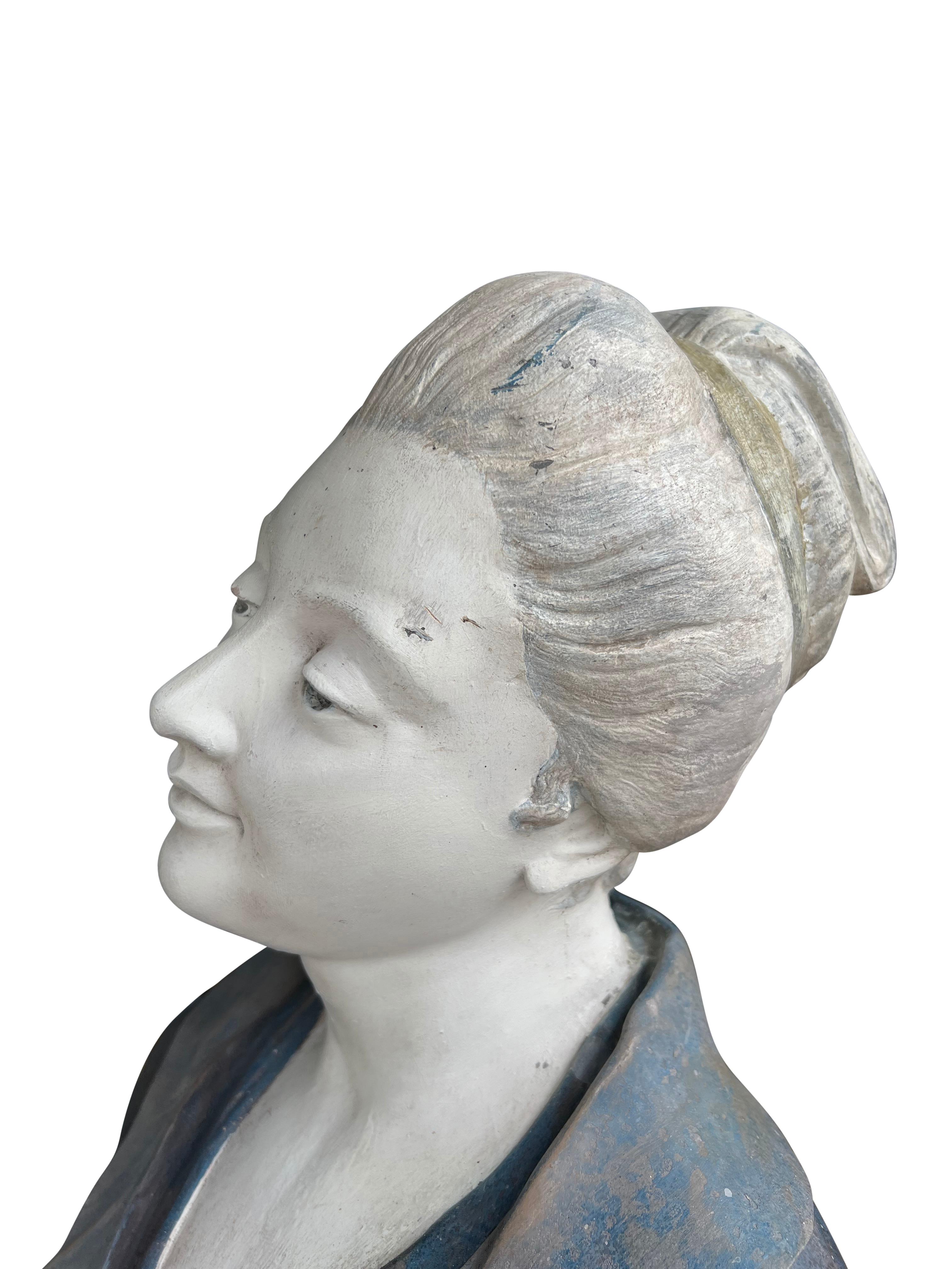 Figura de metal pintada a tamaño natural de una Geisha por Charles Mass'e en venta 2