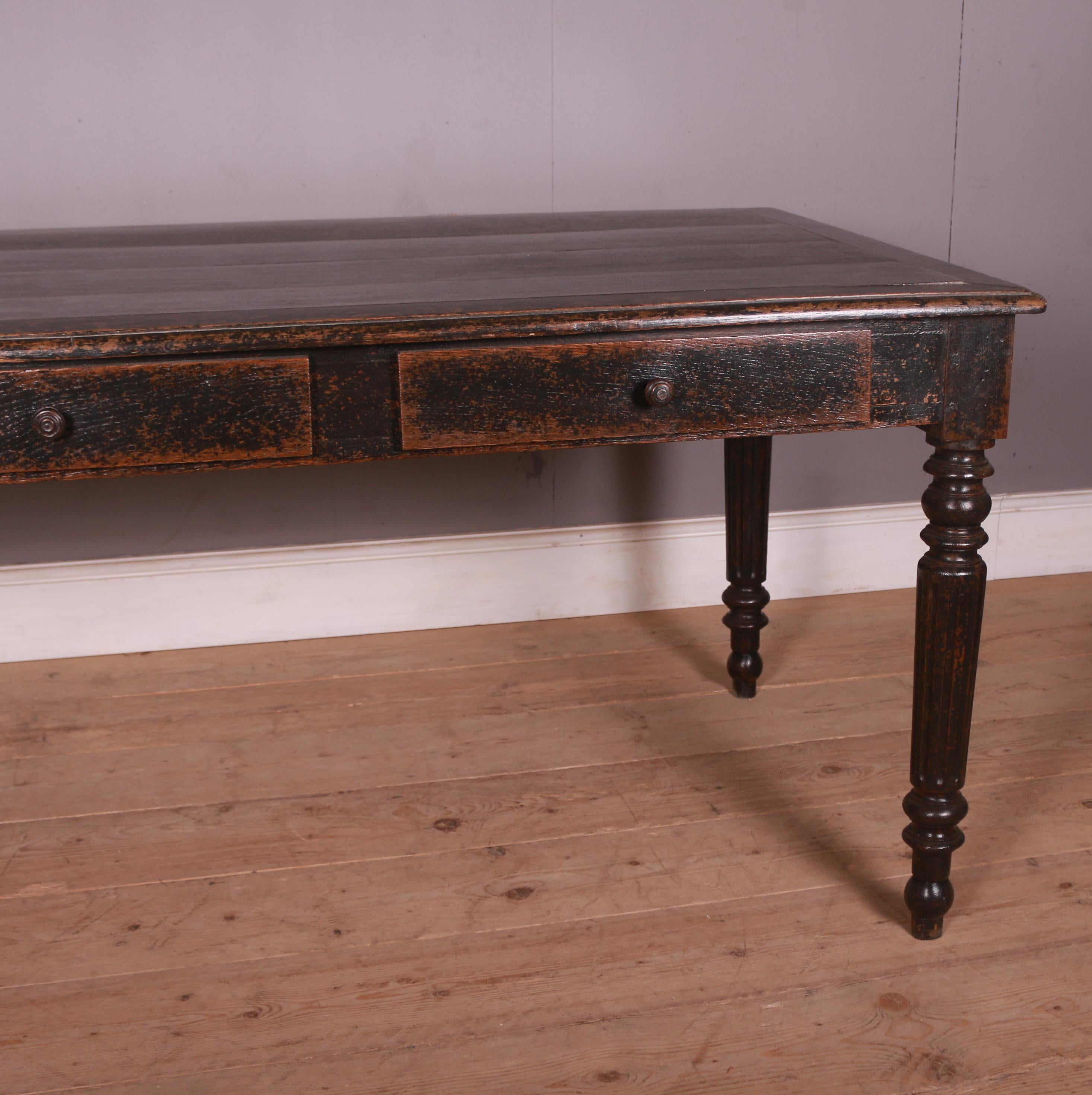 French Painted Oak Desk In Good Condition In Leamington Spa, Warwickshire