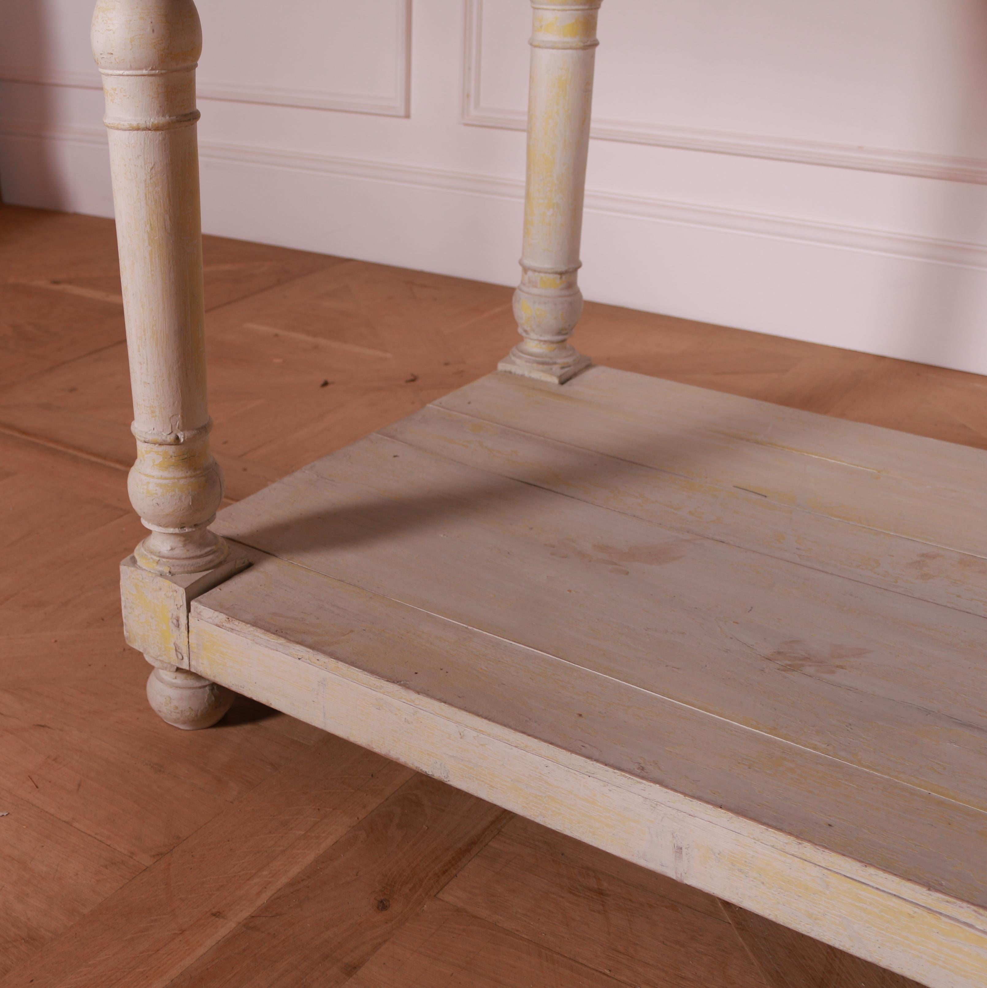 French Painted Oak Drapers Table In Good Condition In Leamington Spa, Warwickshire