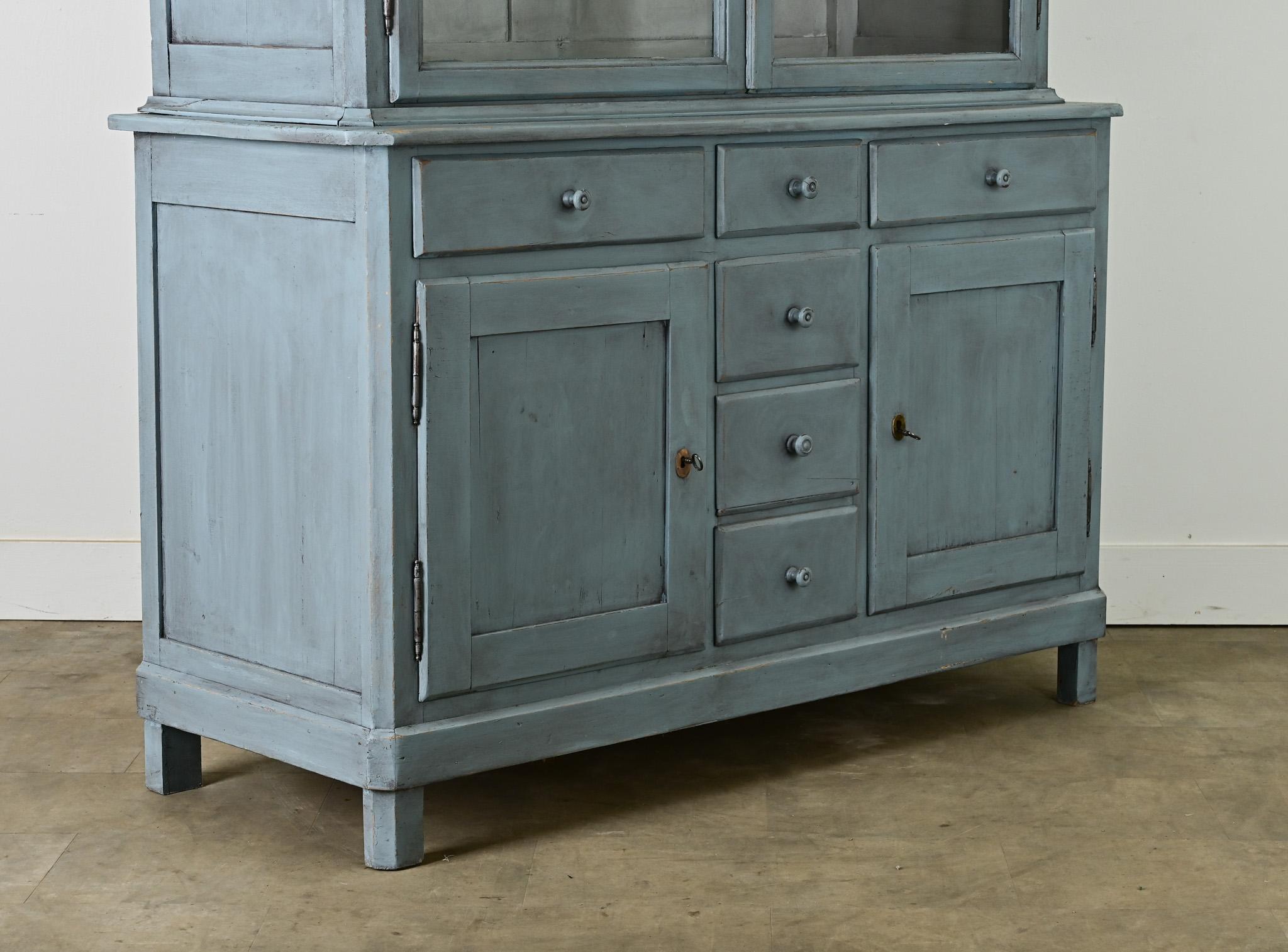 Buffet francese in pino dipinto a due corpi 1