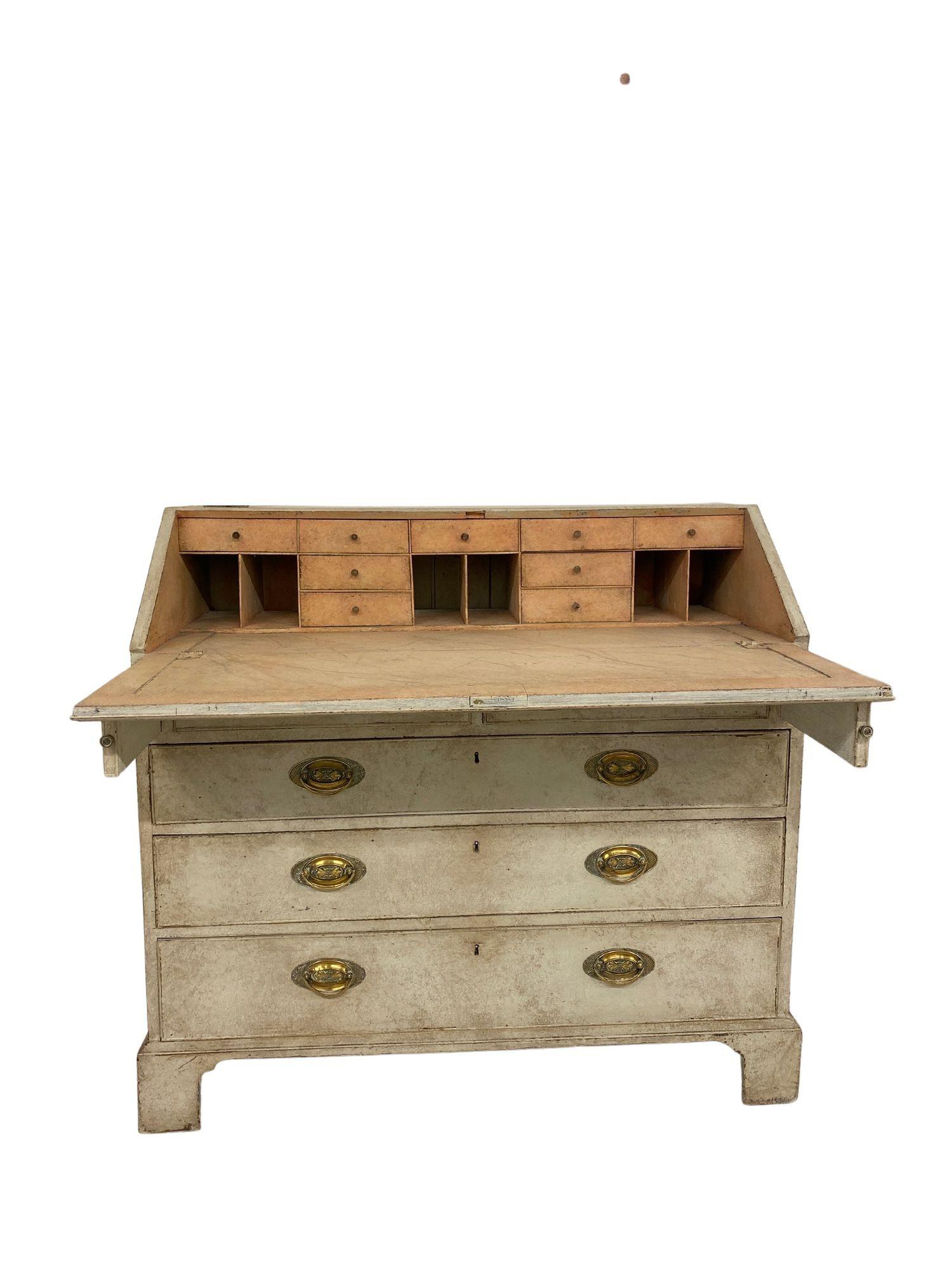 French Painted Secretary Desk with Fallfront, Mid 19th century For Sale 12