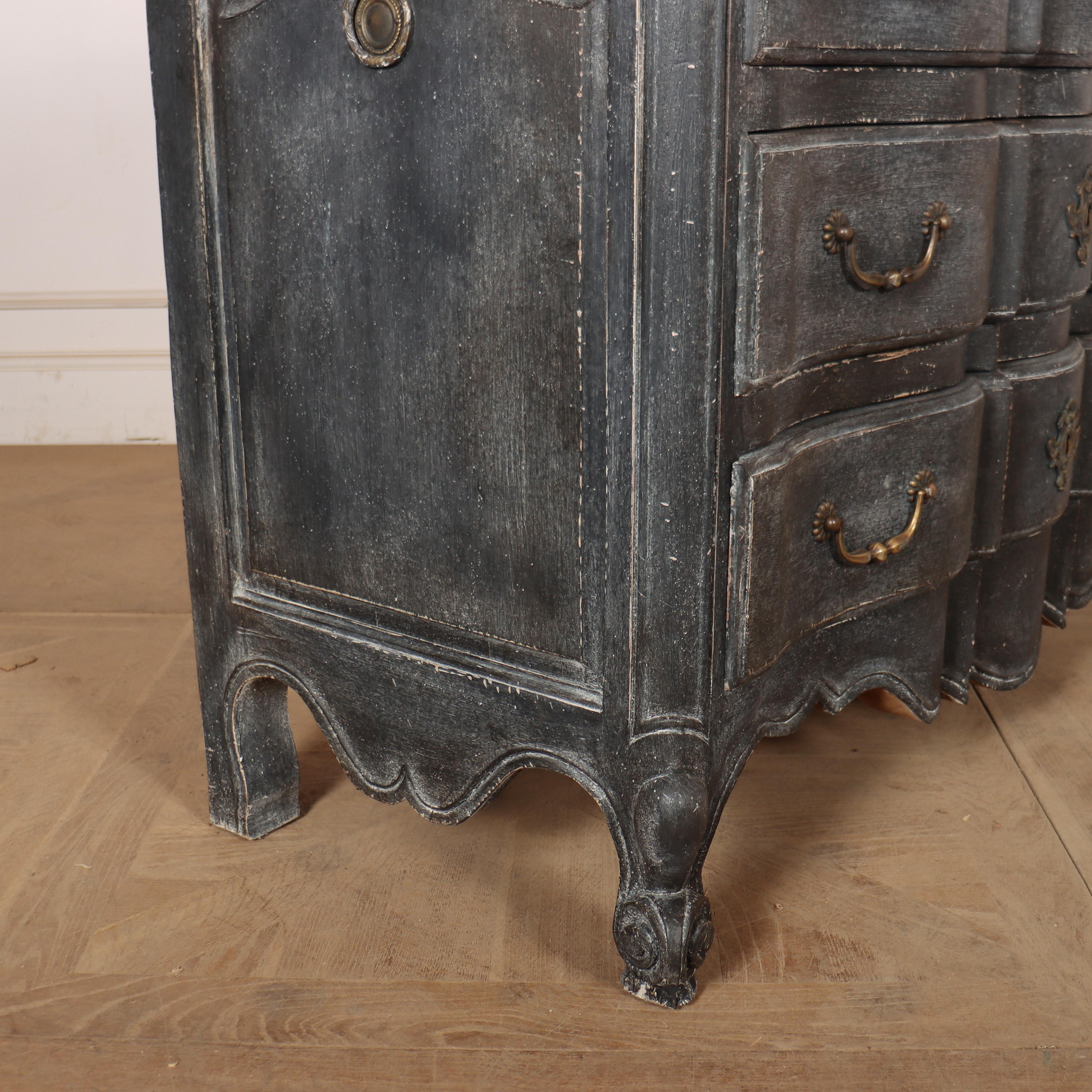 Commode francese a serpentina dipinta in vendita 1