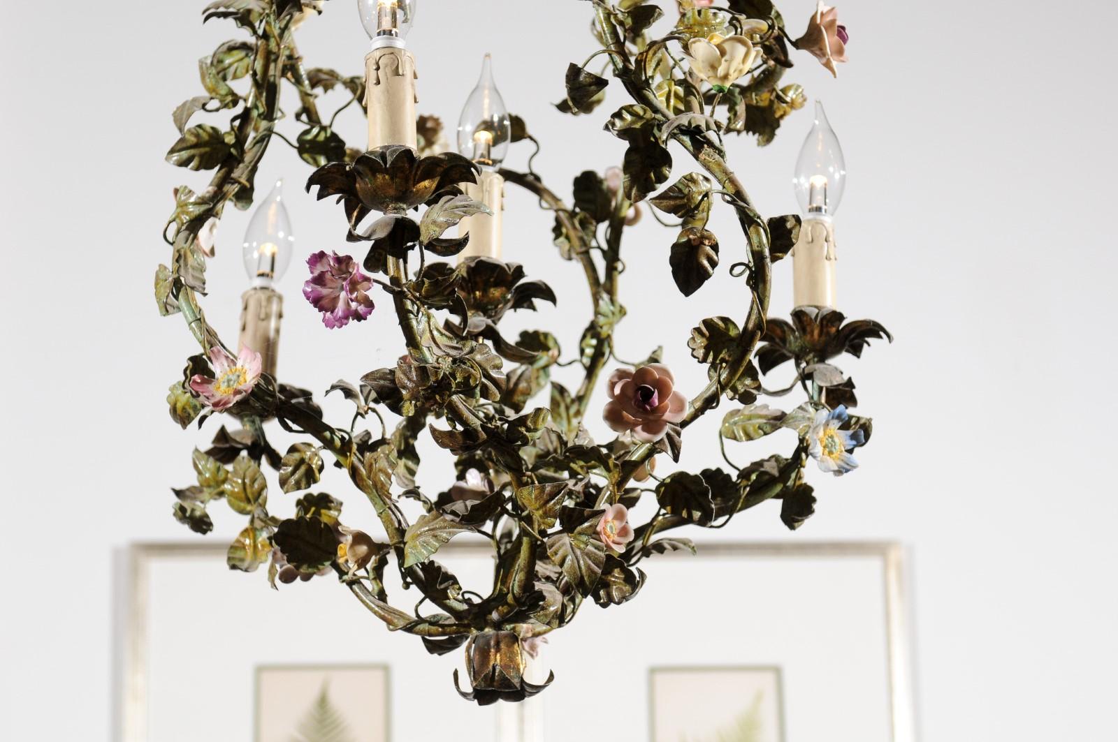 French Painted Tôle Bell-Shaped Four-Light Chandelier with Porcelain Flowers In Good Condition In Atlanta, GA