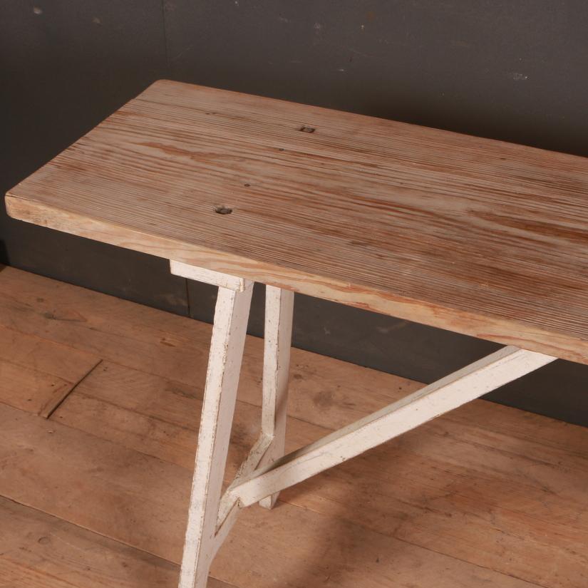 French Painted Trestle Table (Gemalt)