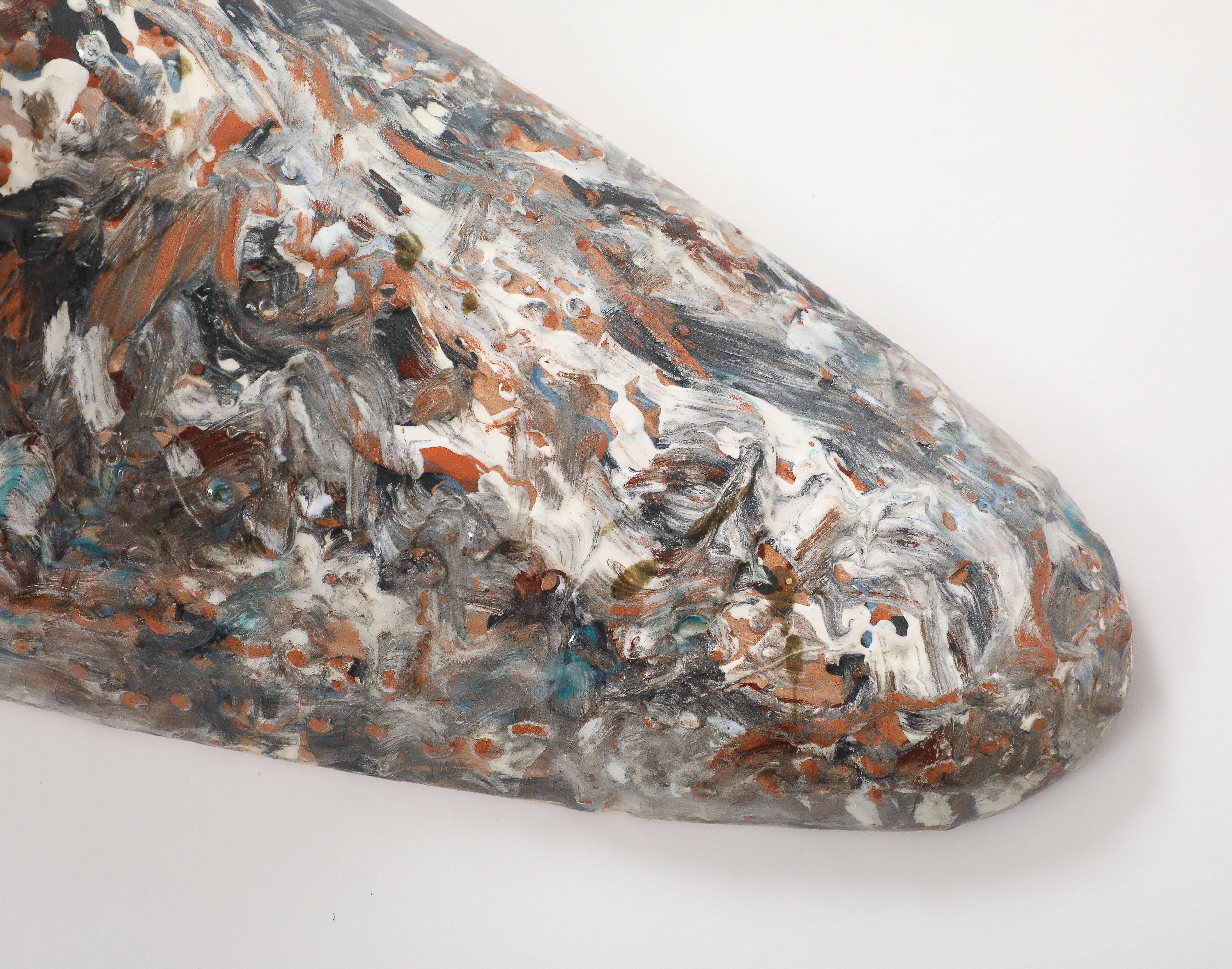 Centrotavola francese in ceramica smaltata a colori in vendita 3