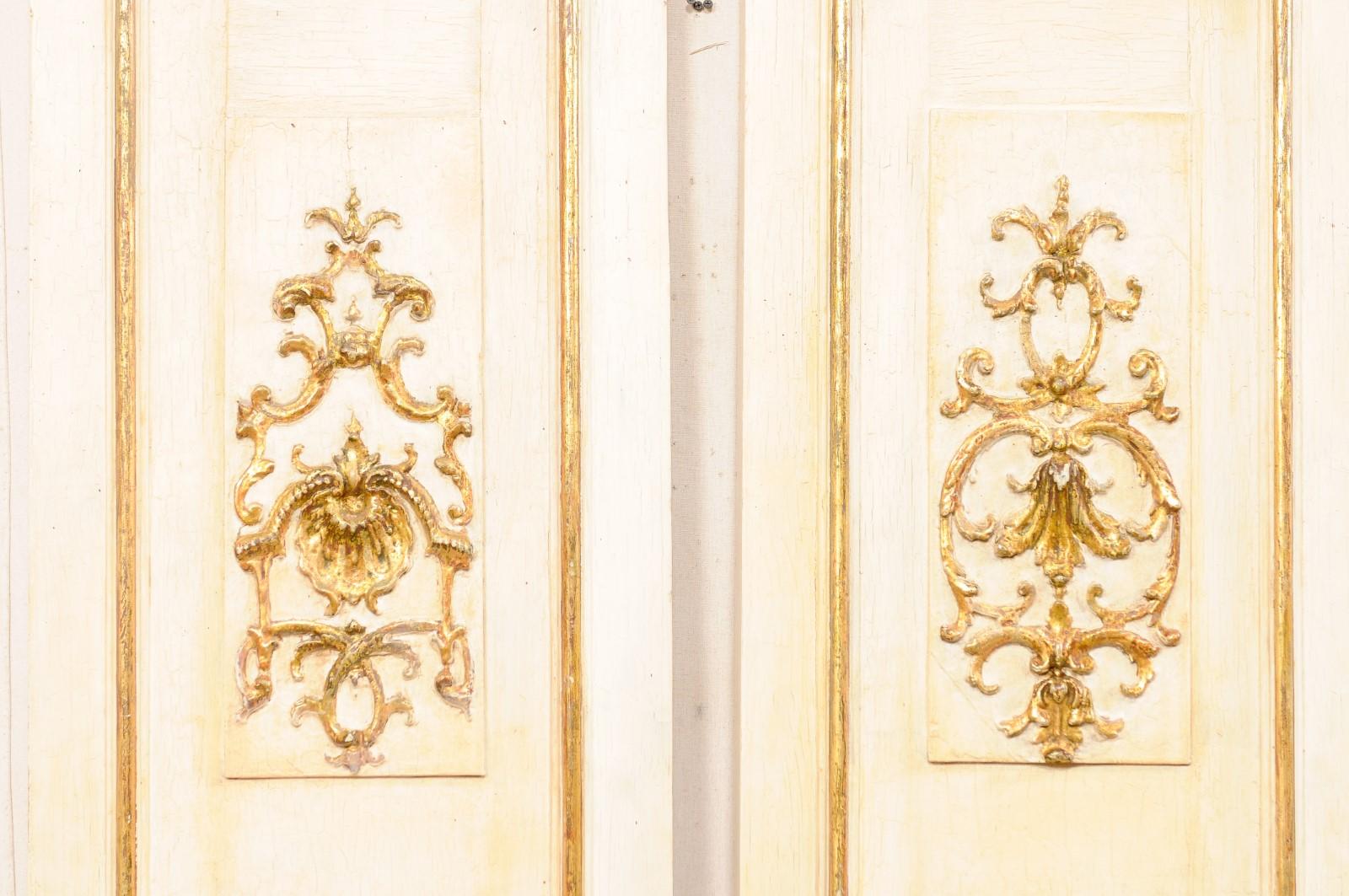 French Pair Decorative Wall Panels W/Gilt Rinceaux & Shell Accents For Sale 2