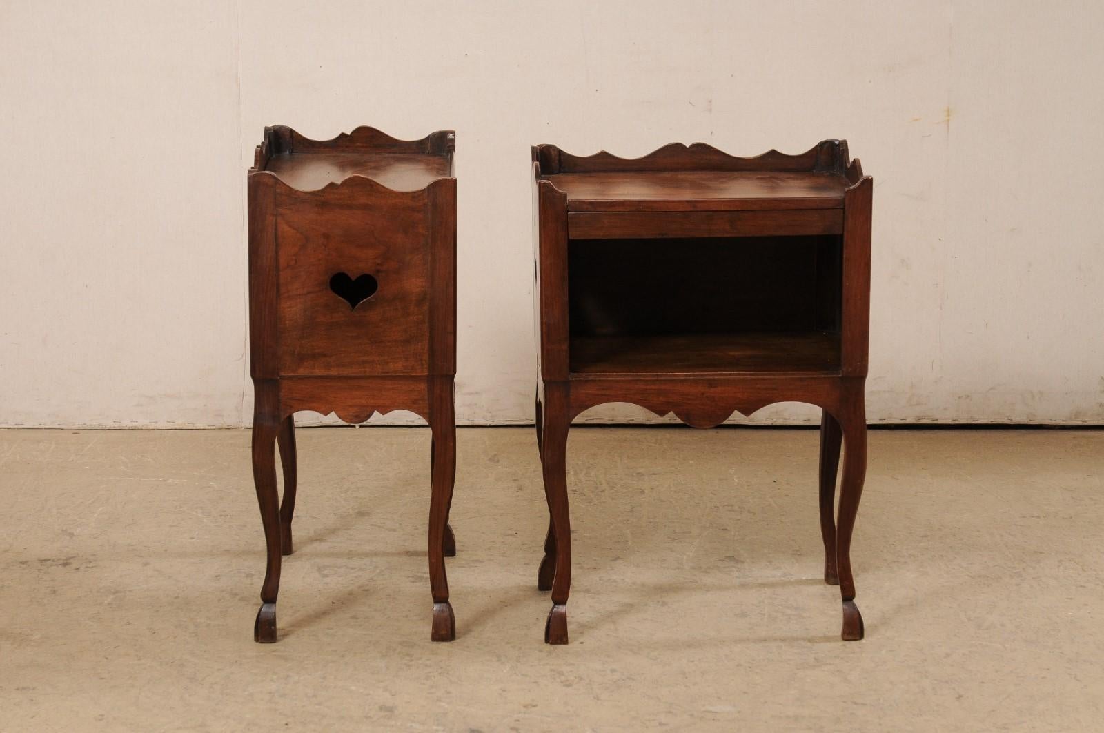 20th Century French Pair Antique End Tables w/Scalloped Top Lip & Petite Hoof Carved Feet