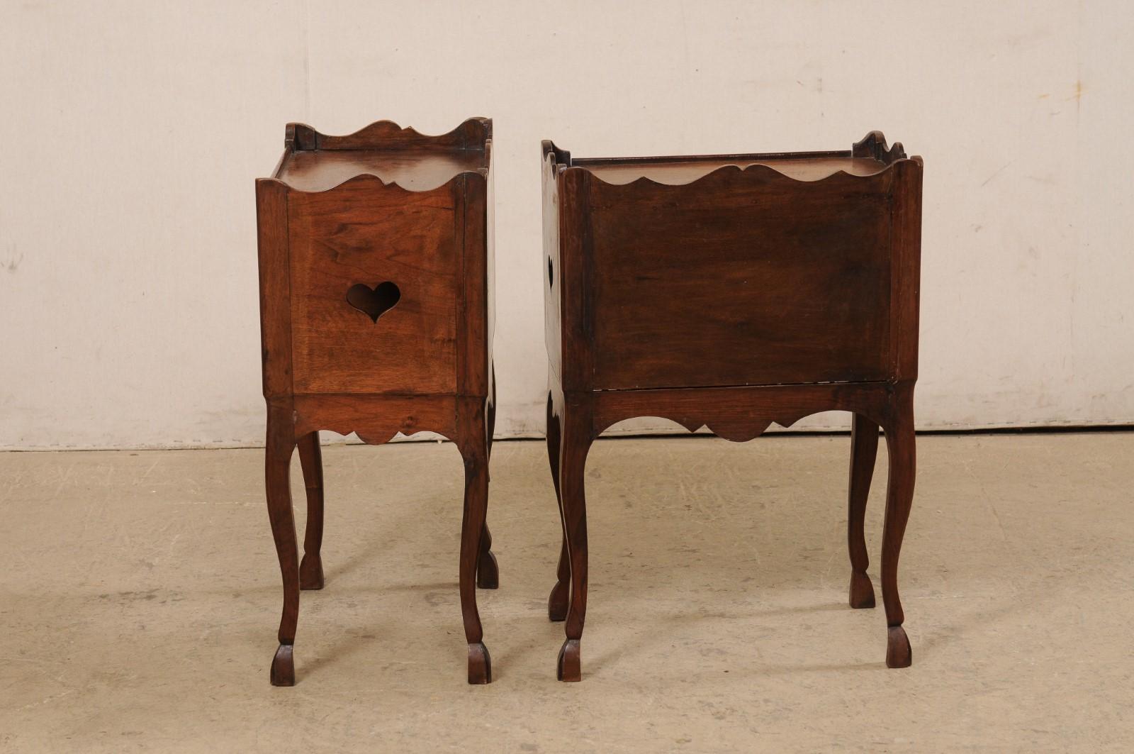 French Pair Antique End Tables w/Scalloped Top Lip & Petite Hoof Carved Feet 2