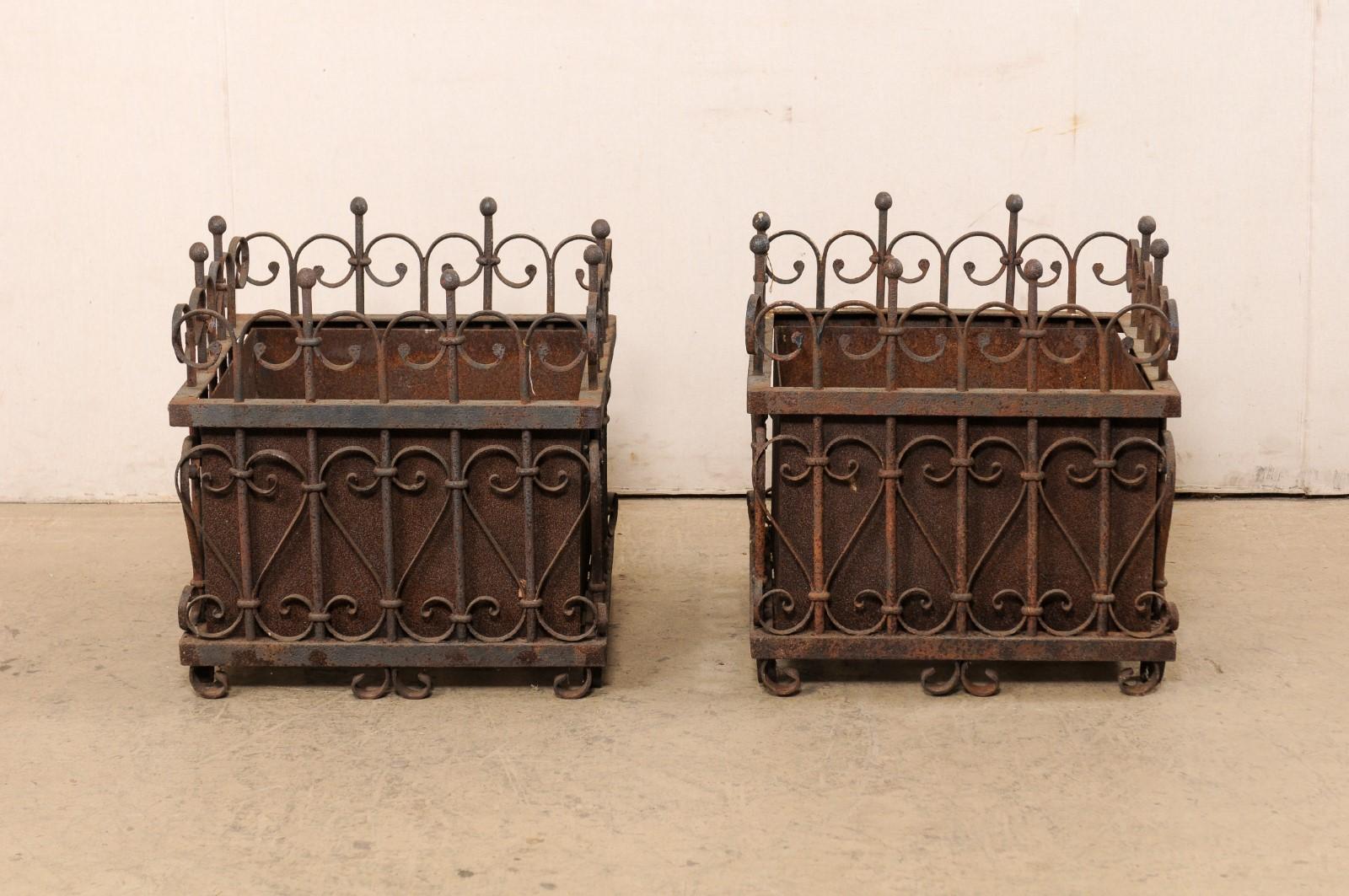 French Pair Beautiful Wrought Iron Square-Shaped Planters, Early 20th C. For Sale 2