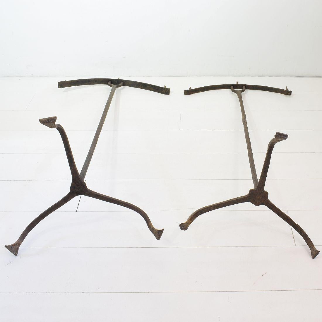 French Pair of 17th Century Hand-Forged Iron Candleholders For Sale 15