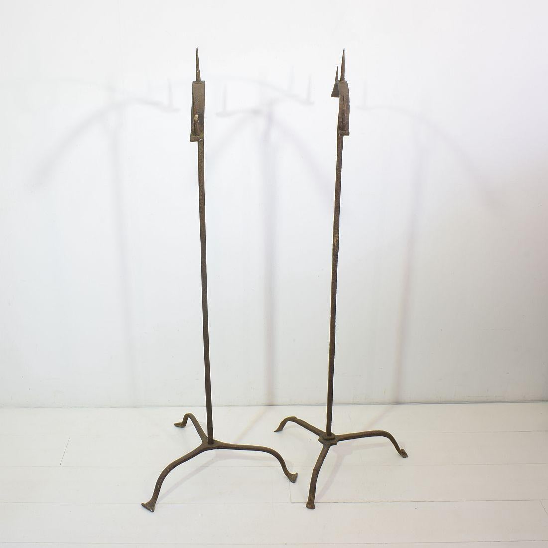 French Pair of 17th Century Hand-Forged Iron Candleholders For Sale 2
