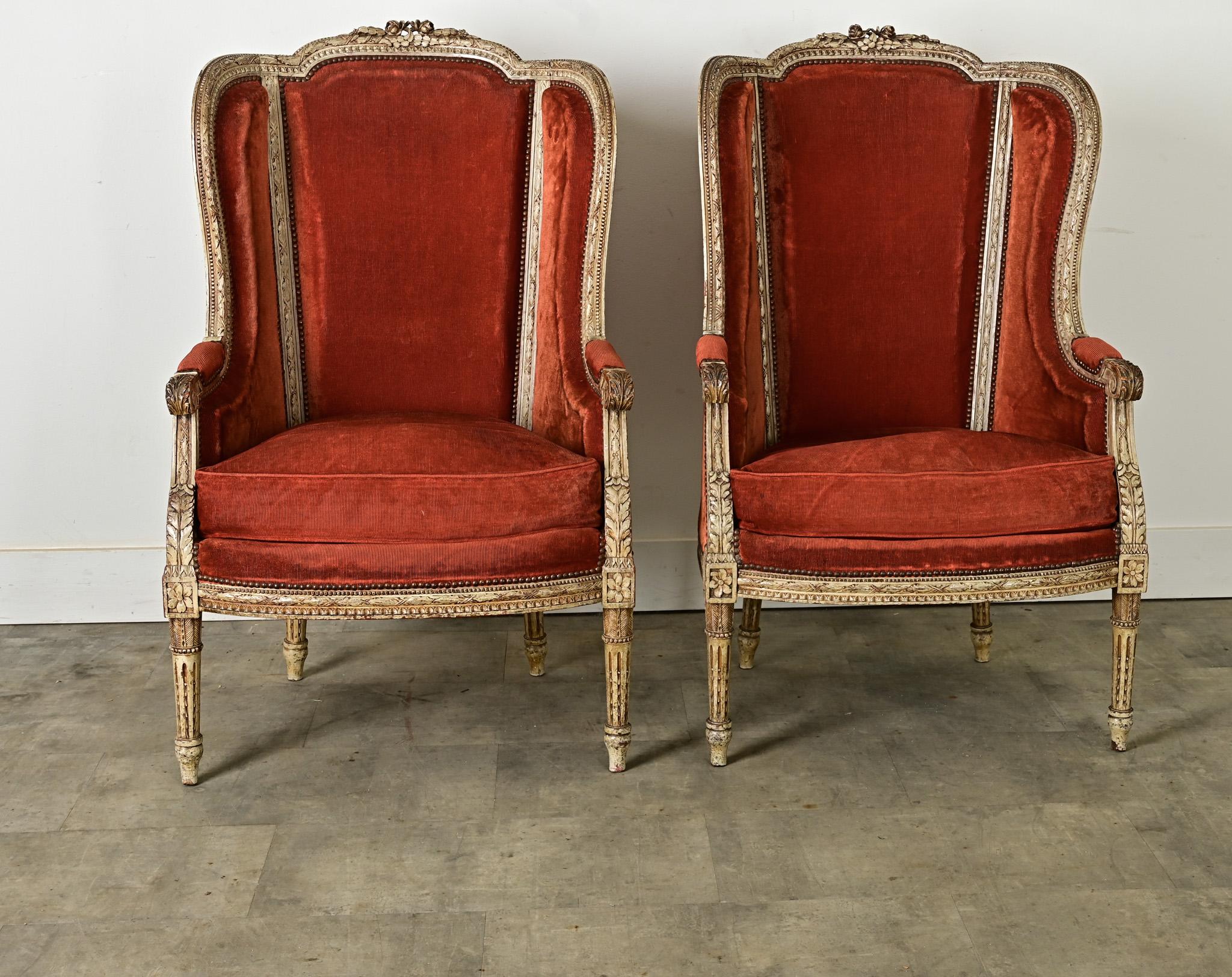 French Pair of 18th Century Louis XVI Bergere For Sale 1