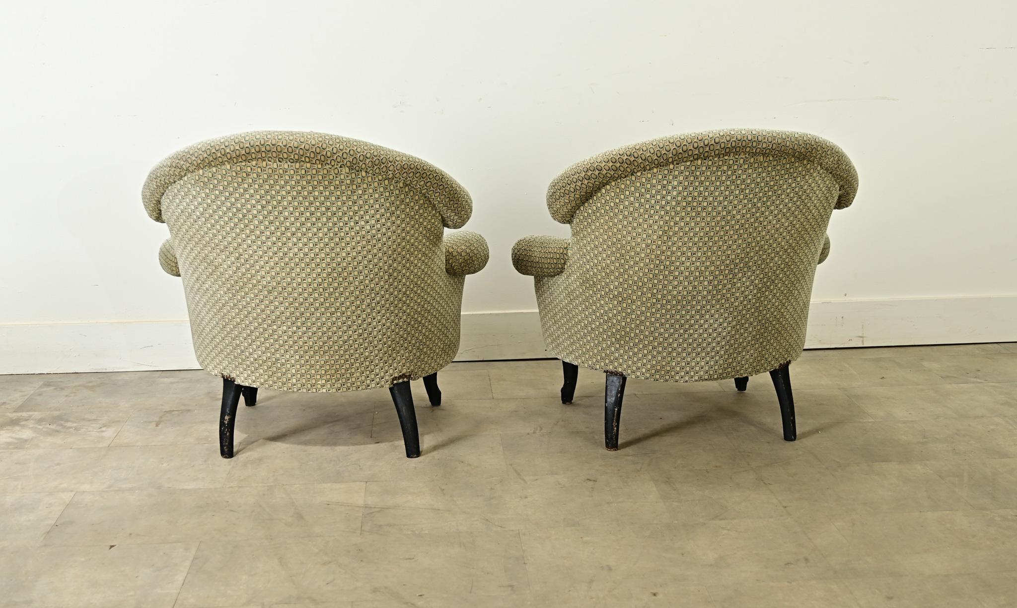 French Pair of 19th Century Napoleon III Club Chairs For Sale 7