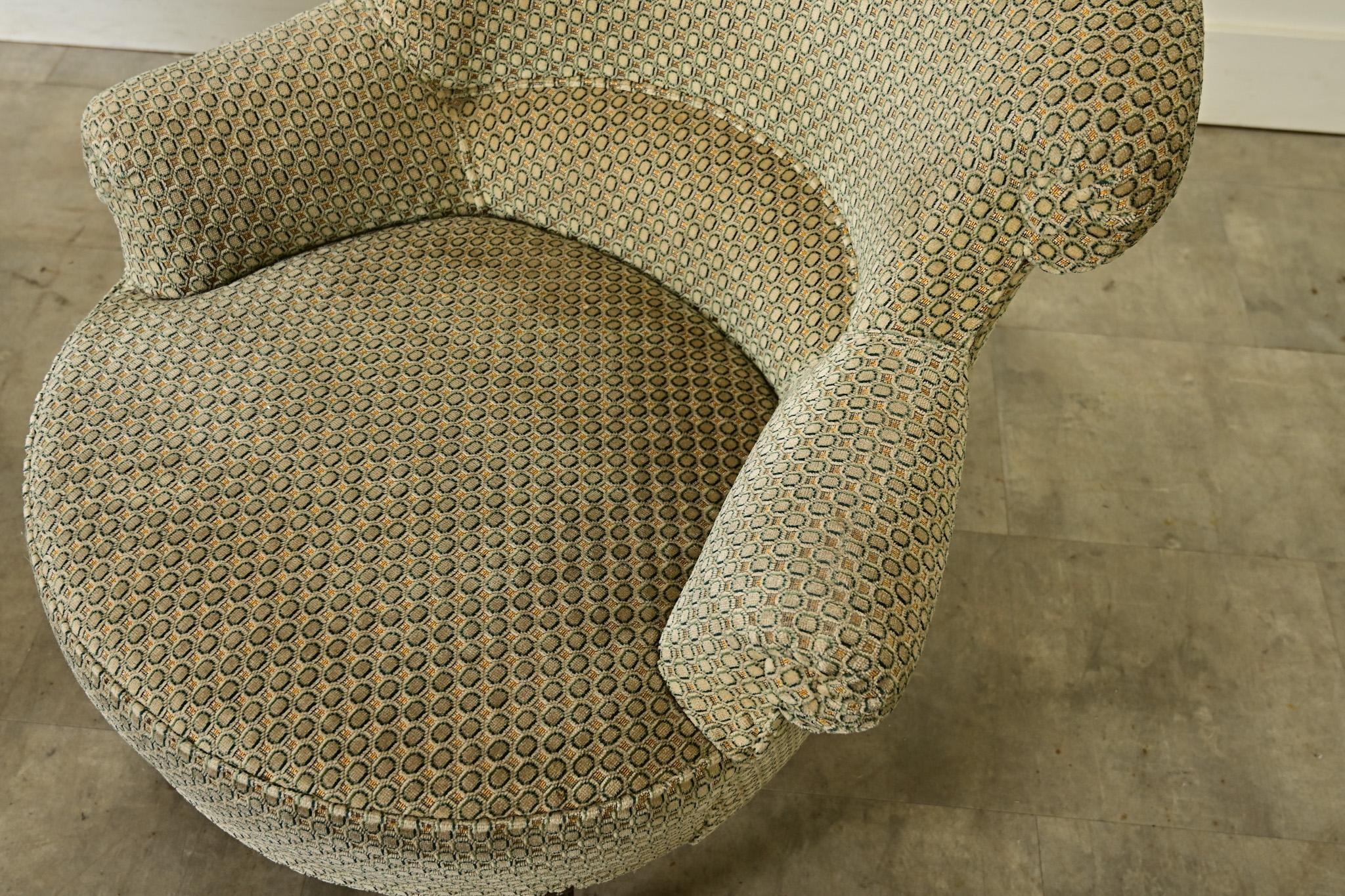 Textile French Pair of 19th Century Napoleon III Club Chairs For Sale