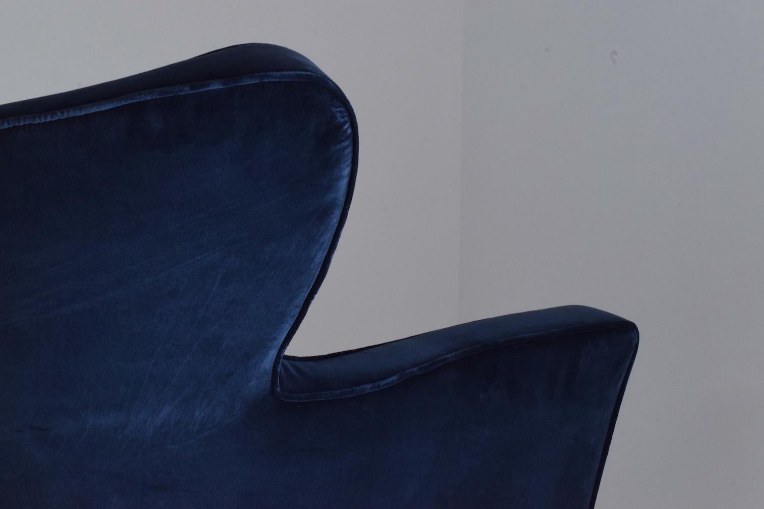 French Pair of 20th Century Velvet Armchairs, 1980s 12