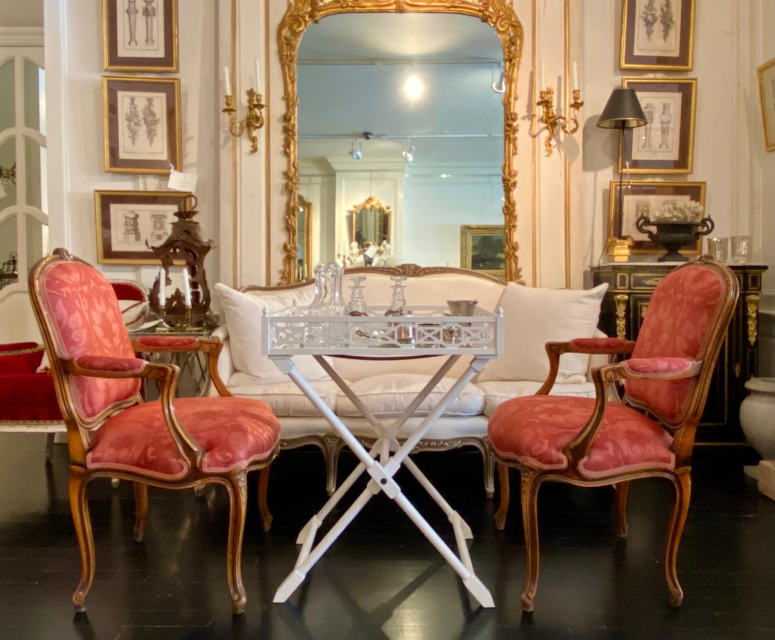 French pair of armchairs, Louis XV Montespan style, 19th Century
Classic model named in honour of the Sun King's 