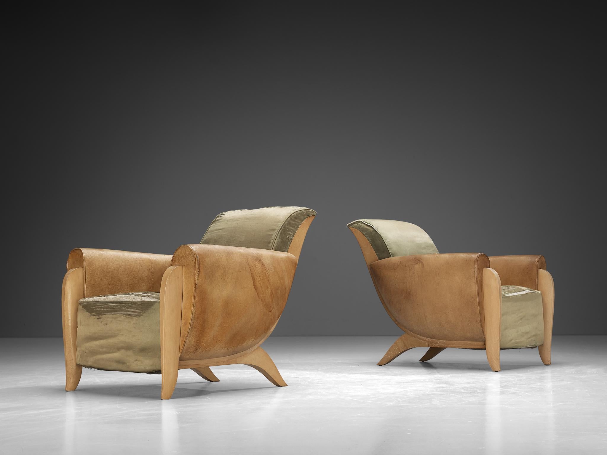 Paire de chaises longues Art Déco françaises en cuir et soie rose  en vente 6
