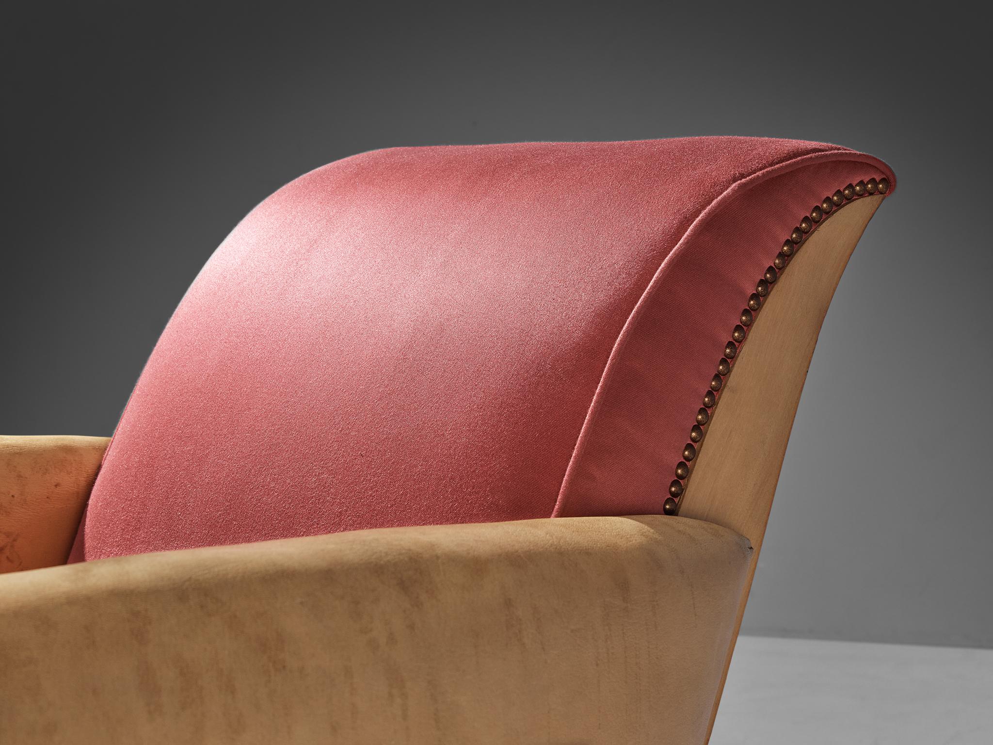 French Pair of Art Deco Lounge Chairs in Leather and Pink Silk 1