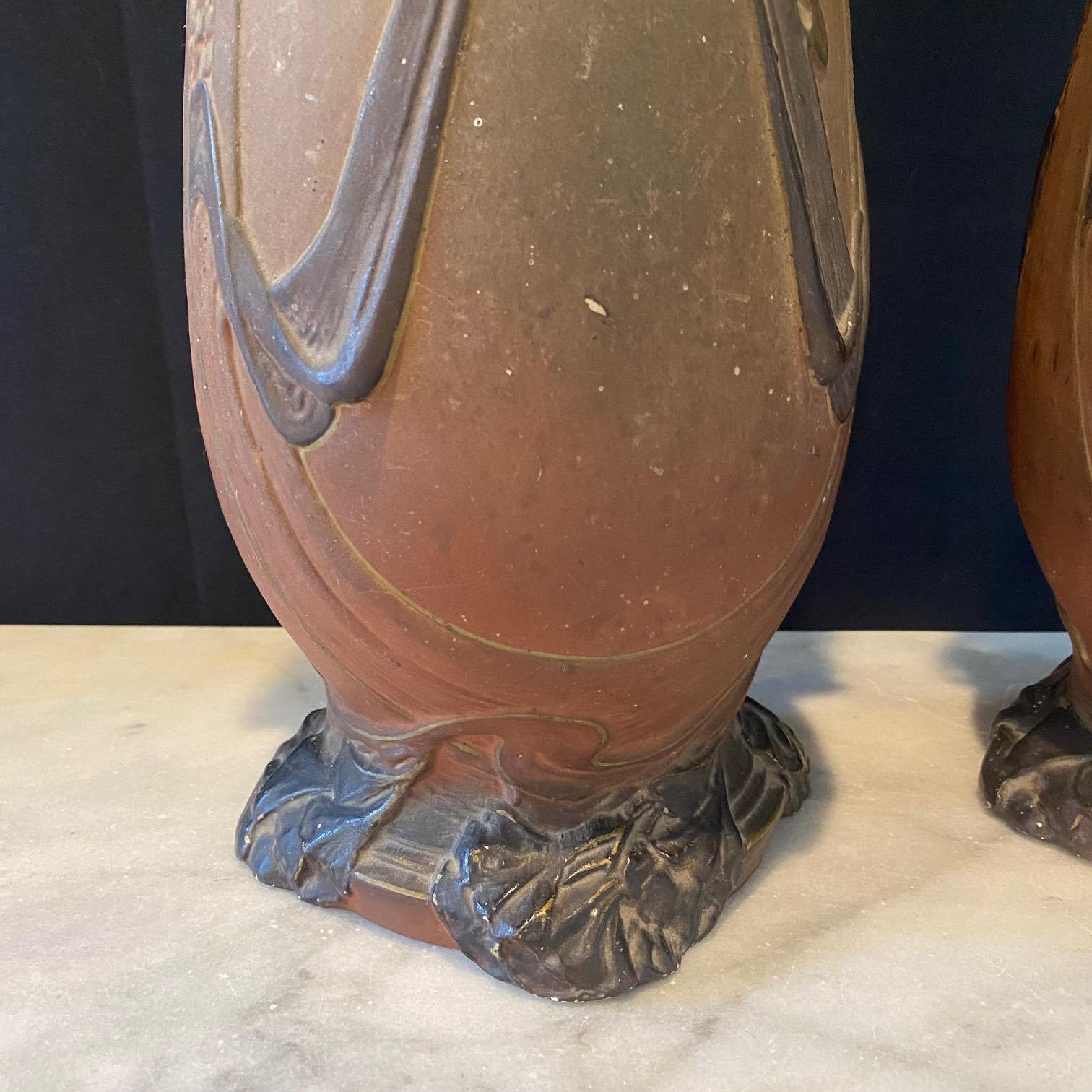 Paire de vases en porcelaine Art nouveau du 19ème siècle en vente 2