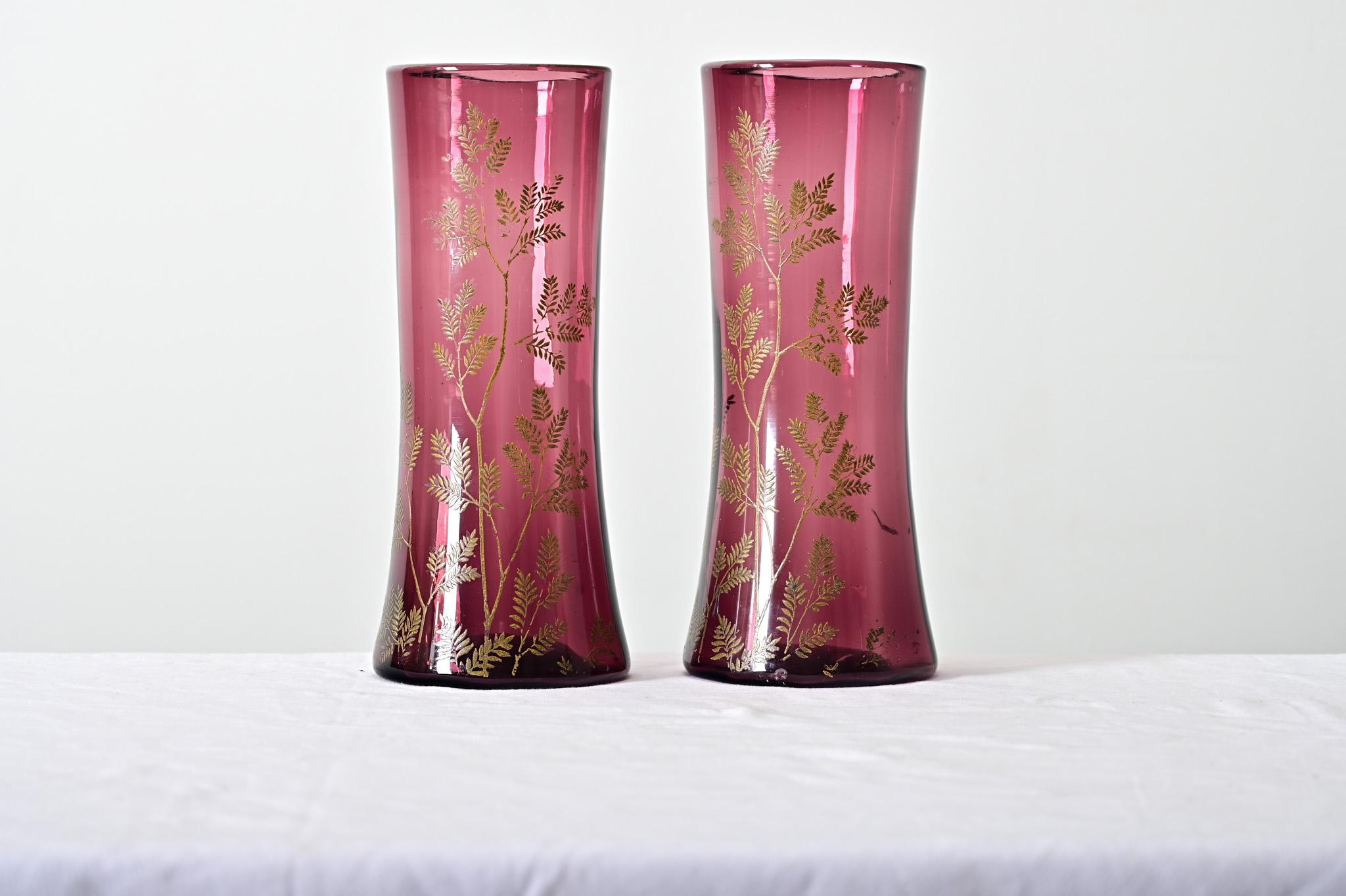 Other French Pair of Art Nouveau Amethyst Glass Vases For Sale