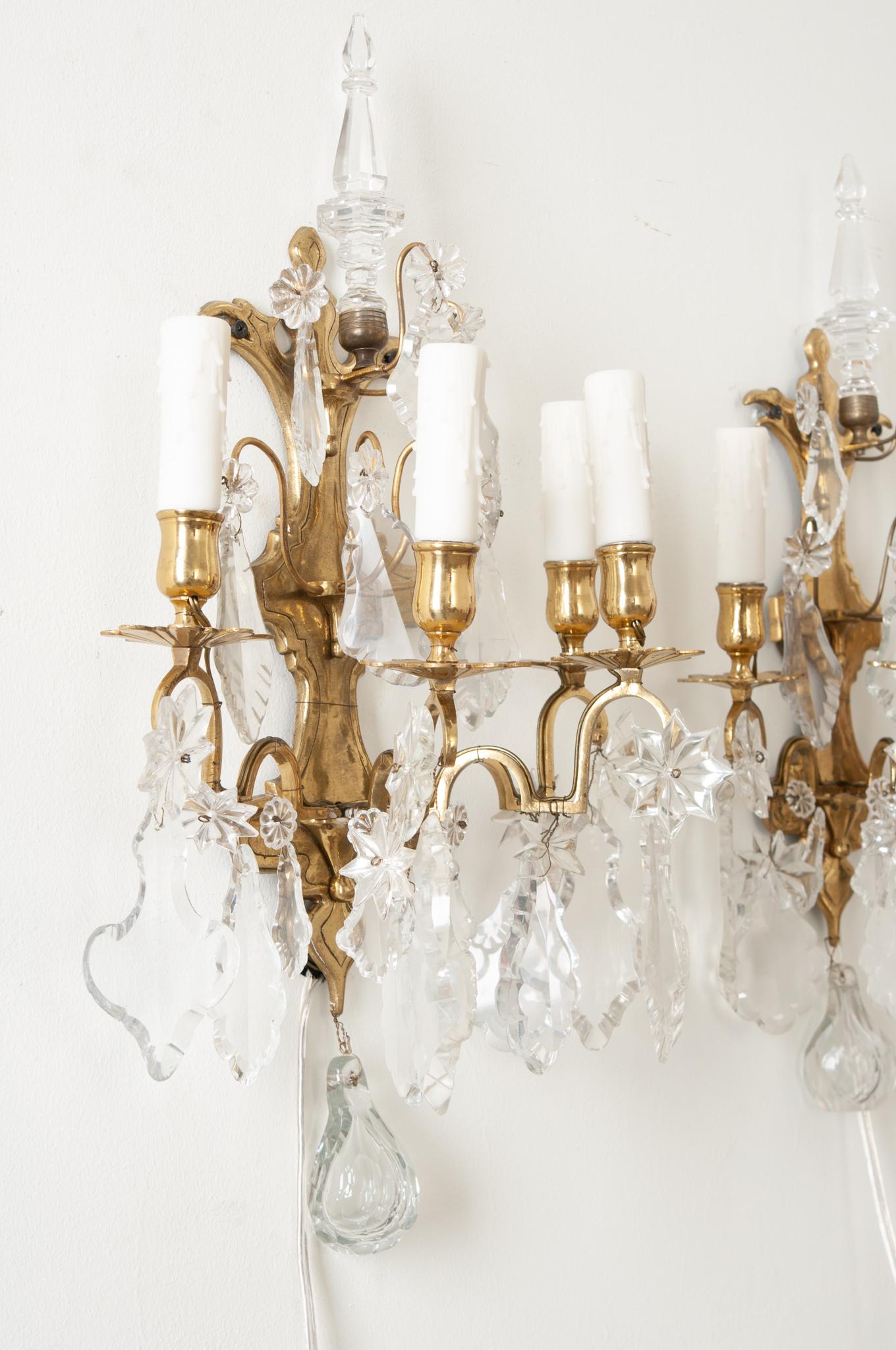 French Pair of Brass and Crystal Sconces In Good Condition For Sale In Baton Rouge, LA