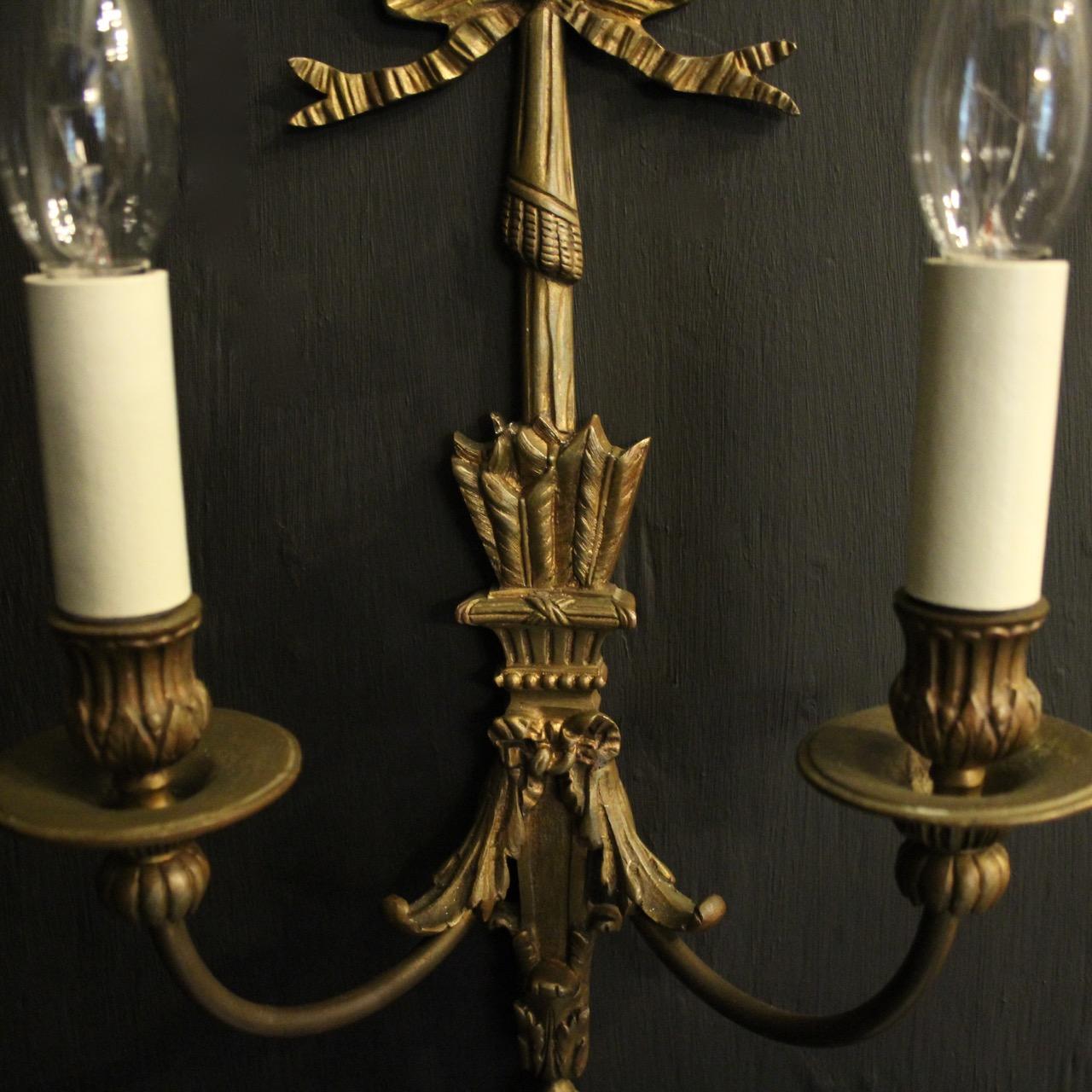French Pair Of Bronze Antique Wall Lights In Fair Condition For Sale In Chester, GB
