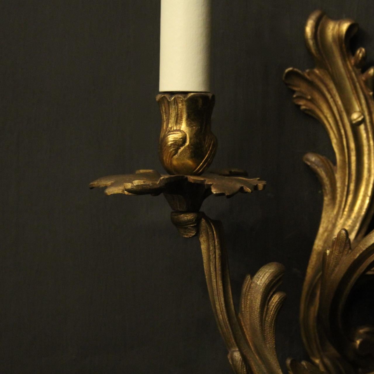 French Pair of Bronze Antique Wall Sconces In Good Condition In Chester, GB