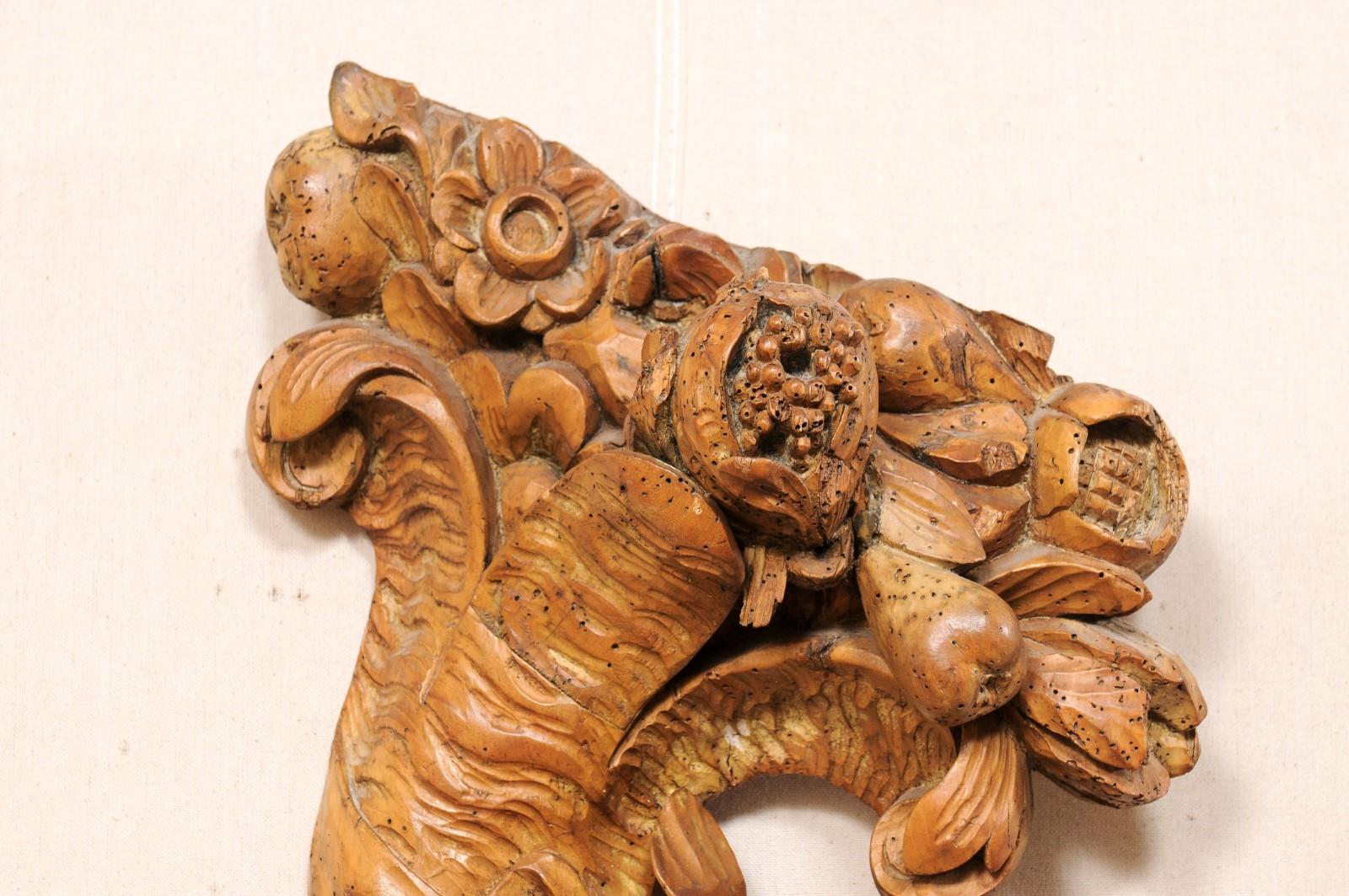 French Pair of Carved-Wood Cornucopia Wall Plaques, Turn of the 18th and 19th C. For Sale 1