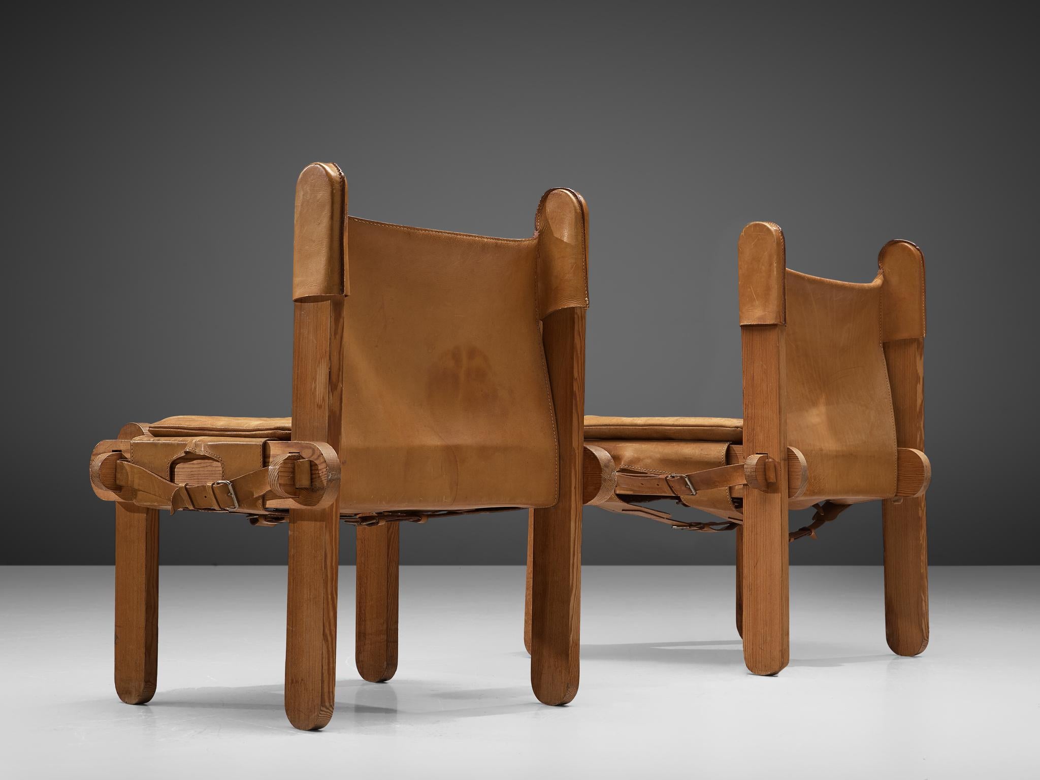 Mid-20th Century French Pair of Chairs in Cognac Leather