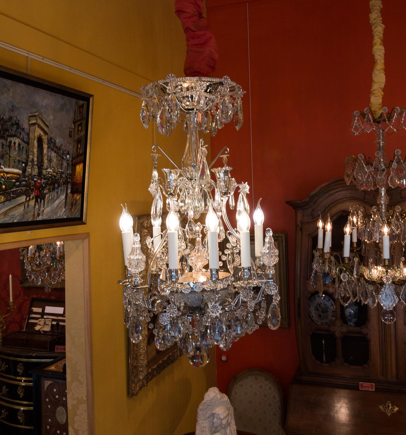 French Pair of Chandeliers by Baguès and Baccarat, Silver-Plate and Cut Crystal For Sale 13