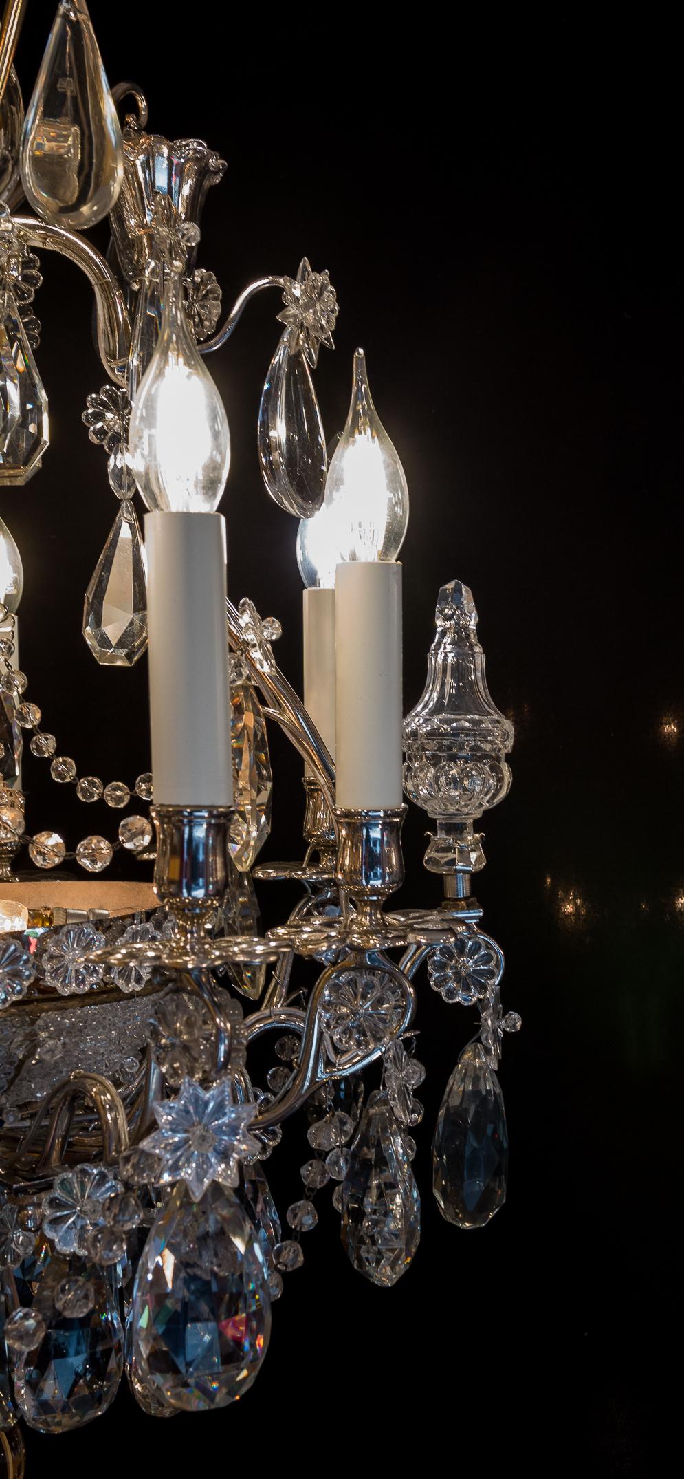French Pair of Chandeliers by Baguès and Baccarat, Silver-Plate and Cut Crystal For Sale 2
