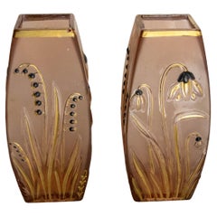 French Pair of Colored Frozen Glass Vase Daisy and Lily of the Valle, circa 1920