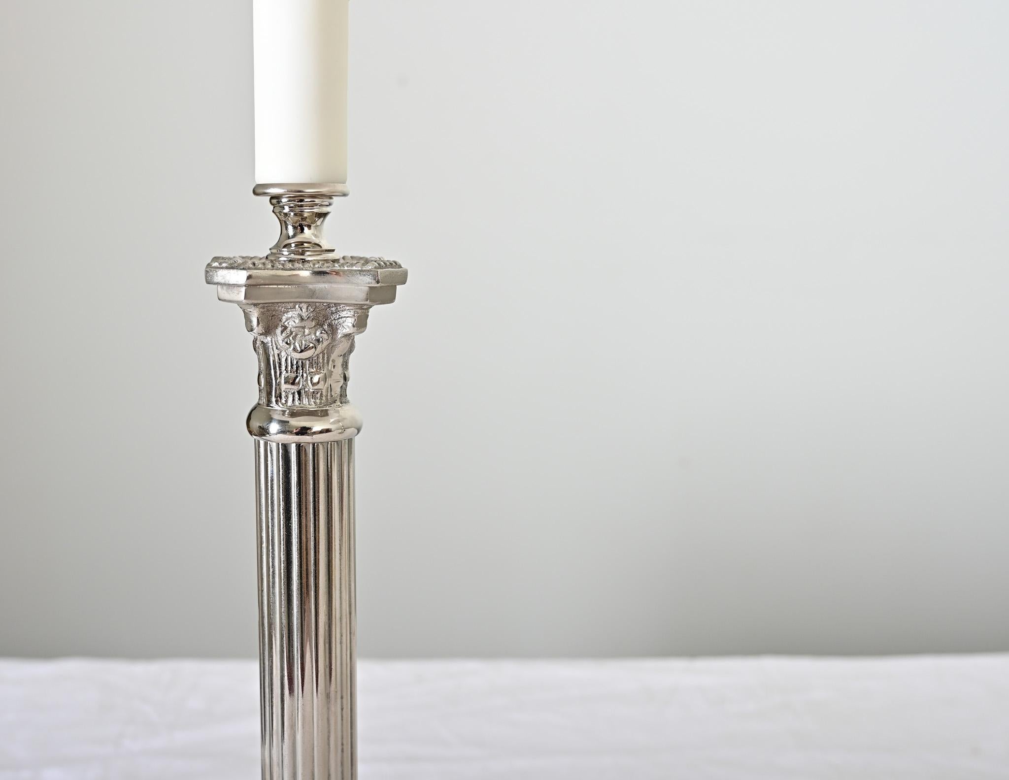 French Pair of Corinthian Column Lamps with Linen Shades In Good Condition For Sale In Baton Rouge, LA