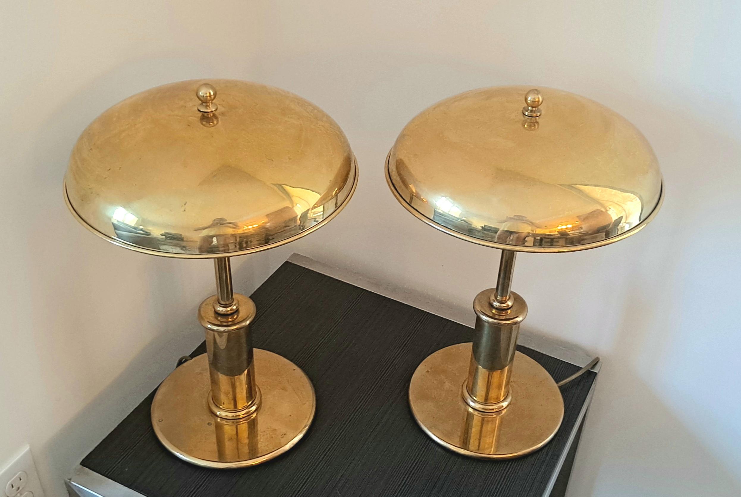 Mid-20th Century French Pair of Deco Table Lamp