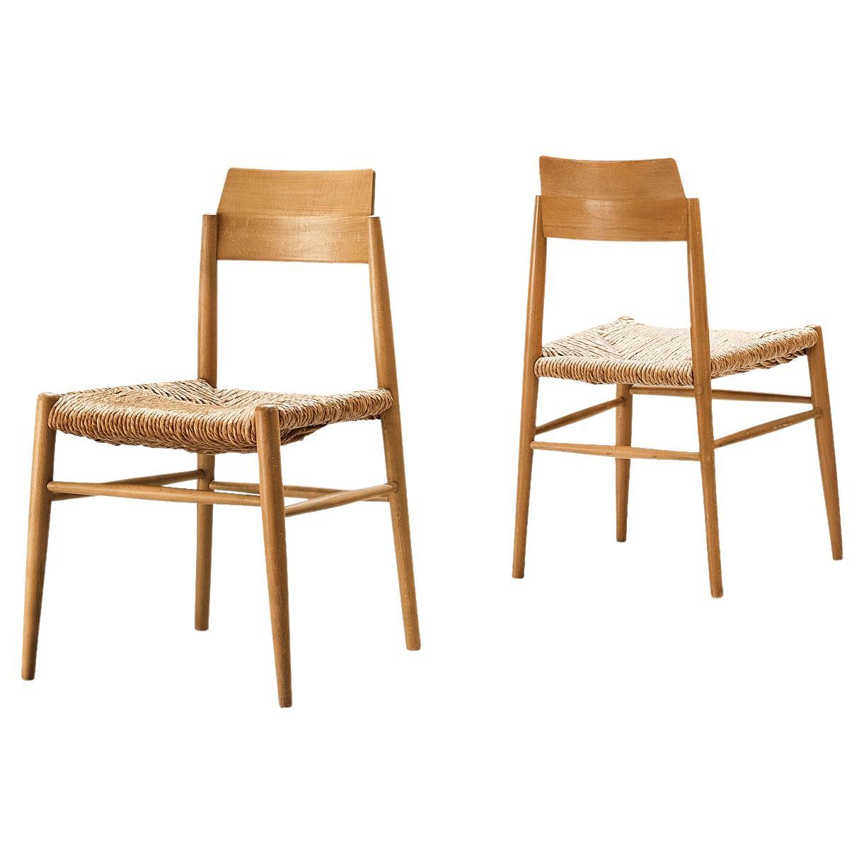 Französisches Paar Esszimmerstühle aus Holz und Stroh 