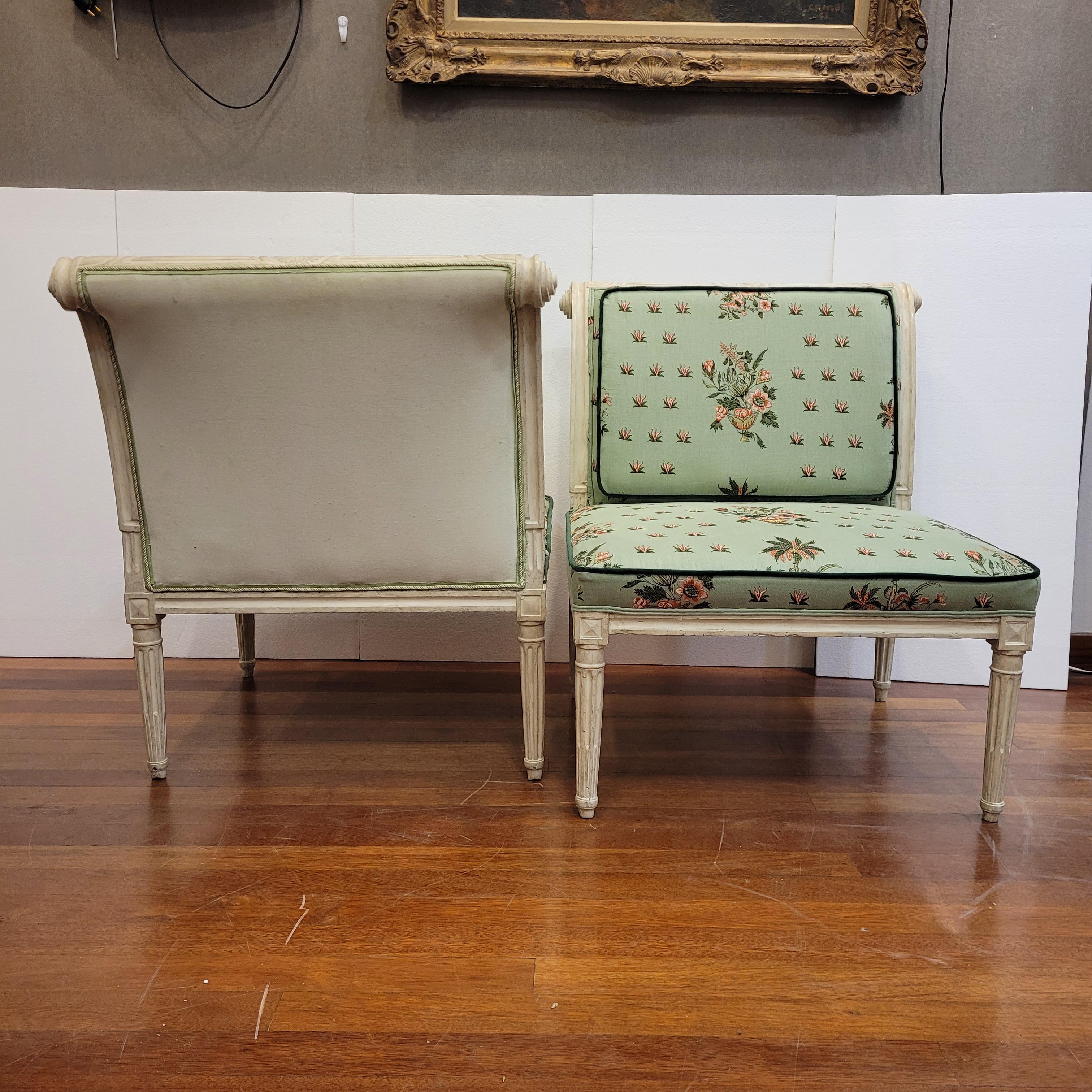 French Pair of  Directoire style armchairs off white wood and Pierre Frey fabric For Sale 7
