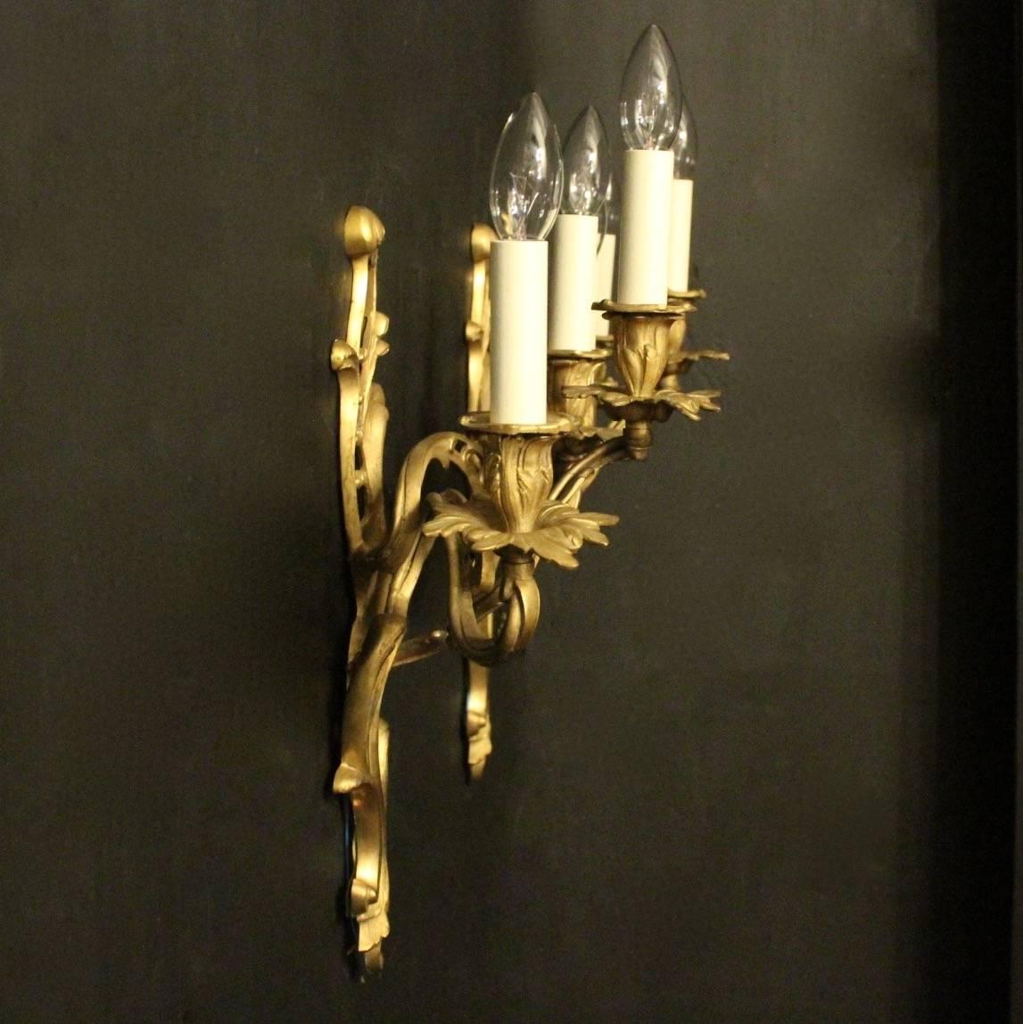 French Pair of Gilded Triple Light Antique Wall Lights For Sale 5