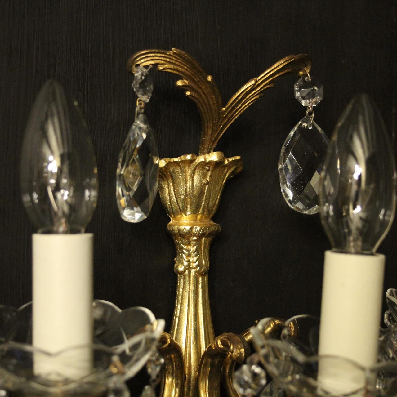 French Pair of Gilt and Crystal Antique Wall Lights For Sale 2