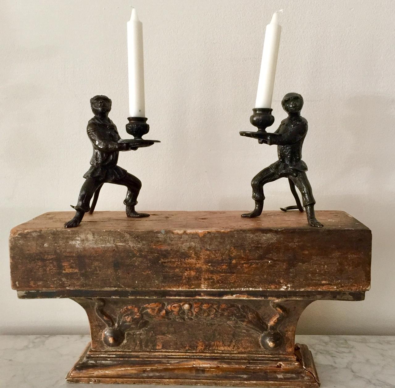 19th Century French Pair of Giltwood Brackets Neoclassical For Sale