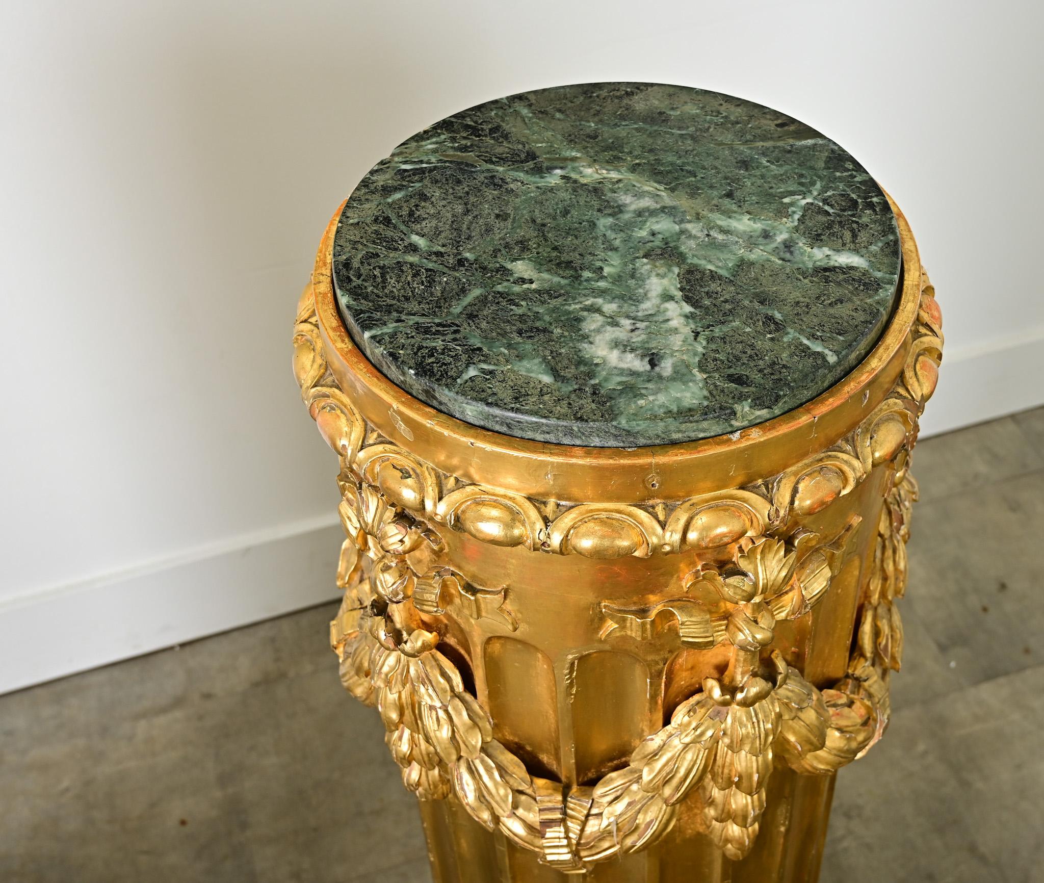 French Pair of Giltwood & Marble Top Columns For Sale 5
