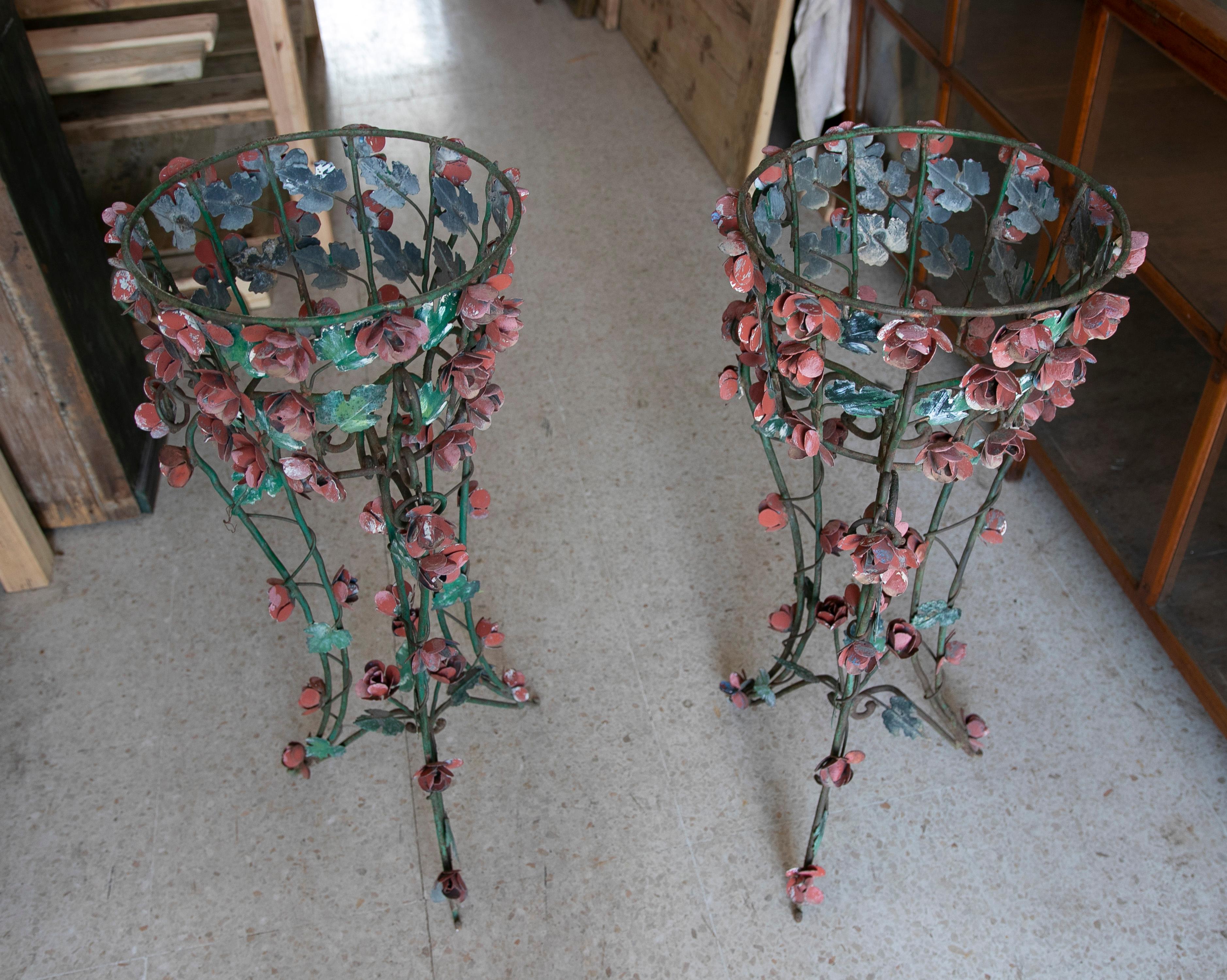 20th Century  French  Pair of Hand-Painted Iron and Metal Supports for Planters For Sale