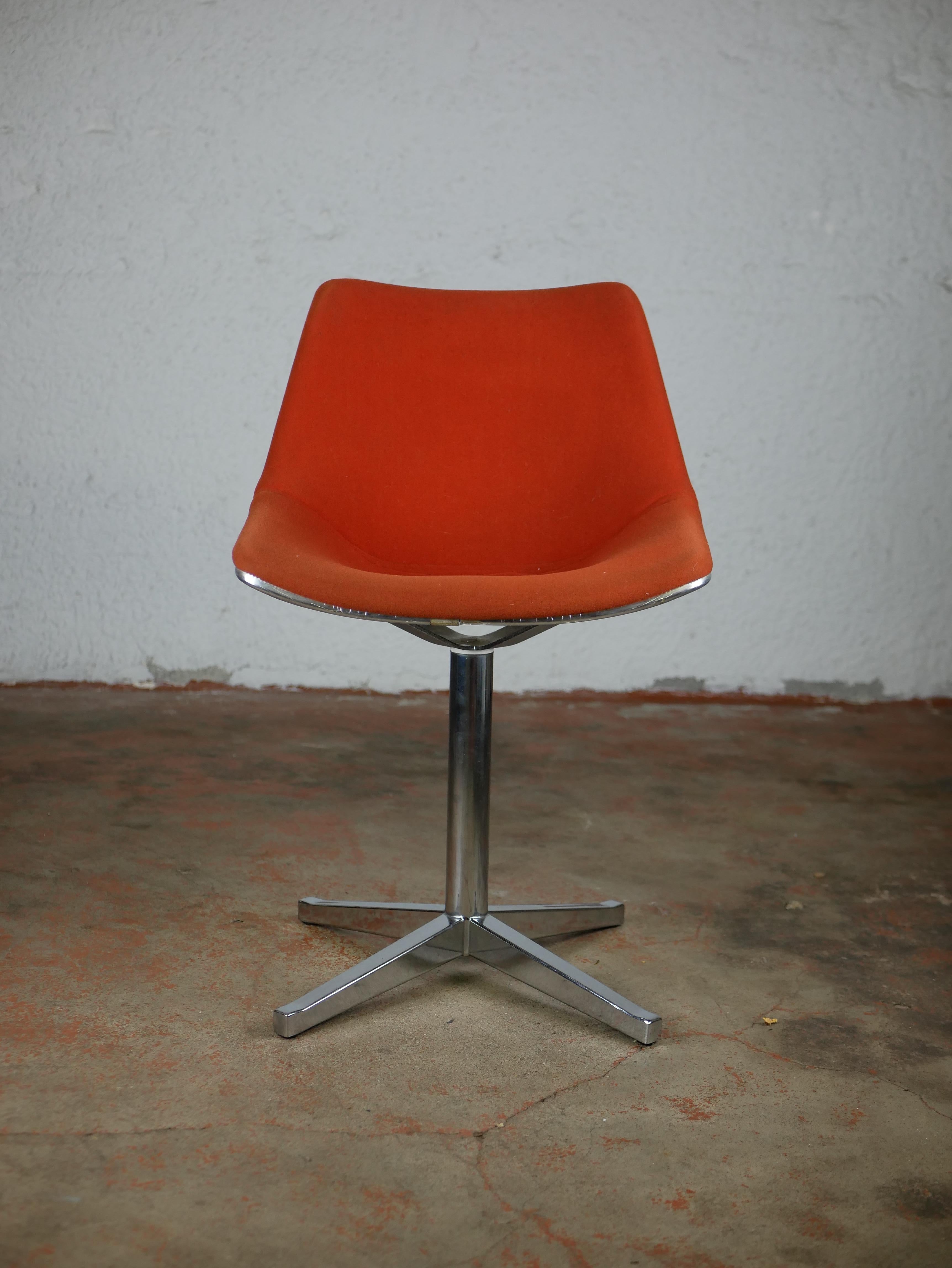 French Pair of L202 Chairs by Roland Schweitzer for Lafargue, 1970s 10
