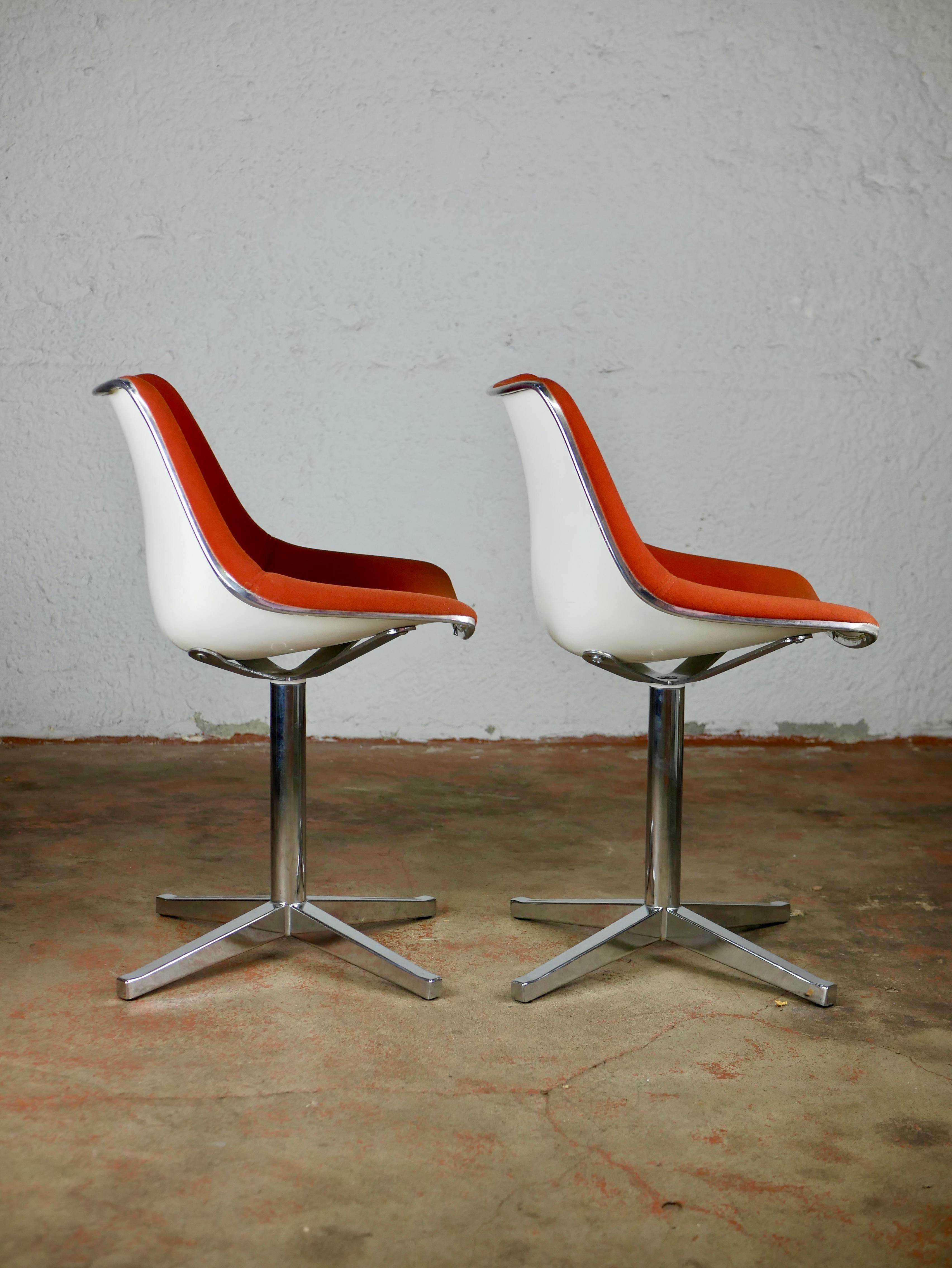 Fabric French Pair of L202 Chairs by Roland Schweitzer for Lafargue, 1970s