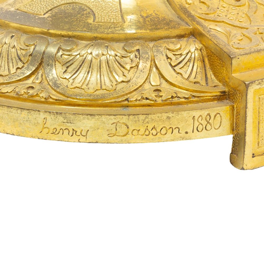 Paire de candélabres en bronze doré de style Louis XIV Henry Dasson en vente 13