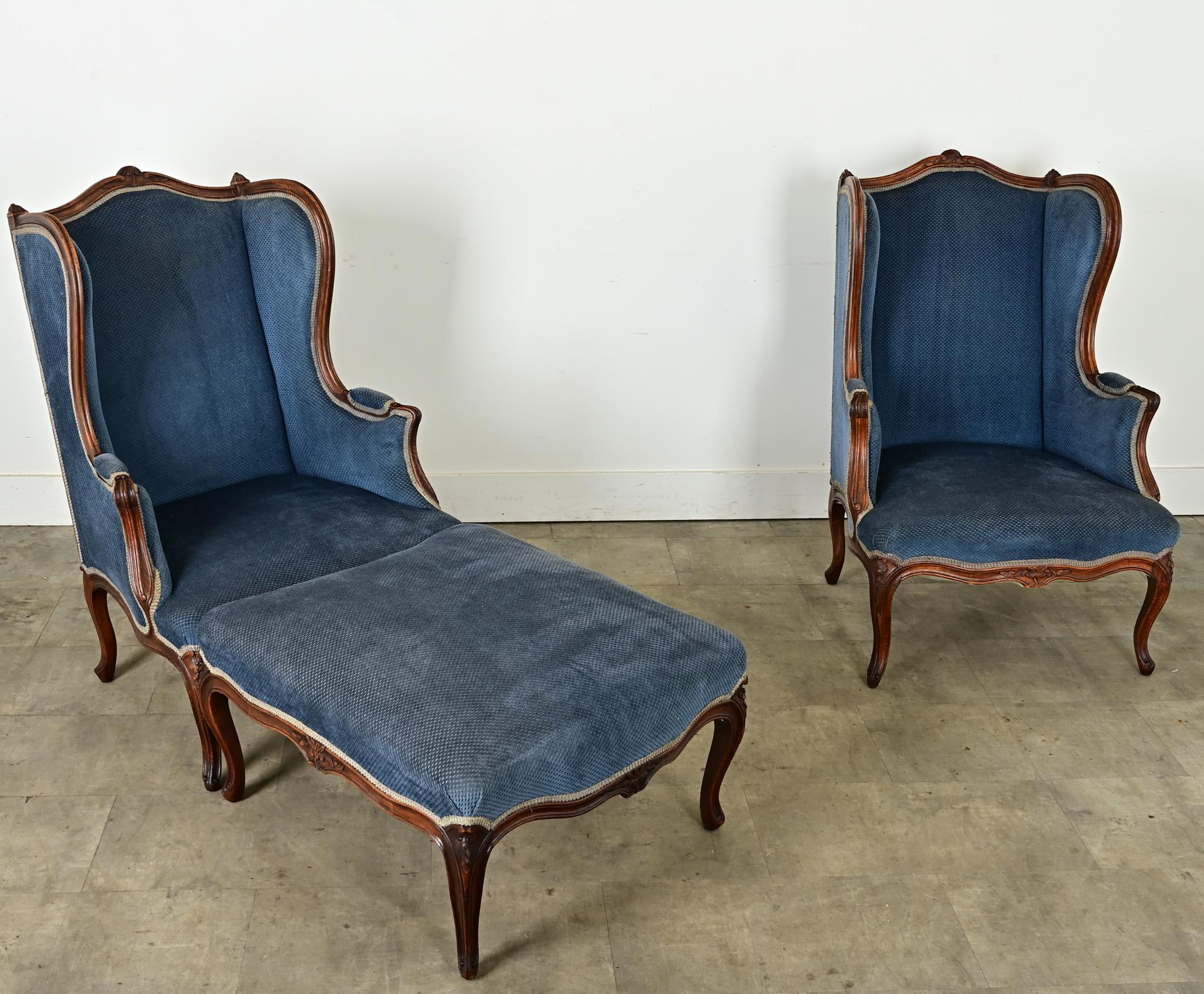 Paire de Bergeres et d'Ottomans Louis XV en vente 5