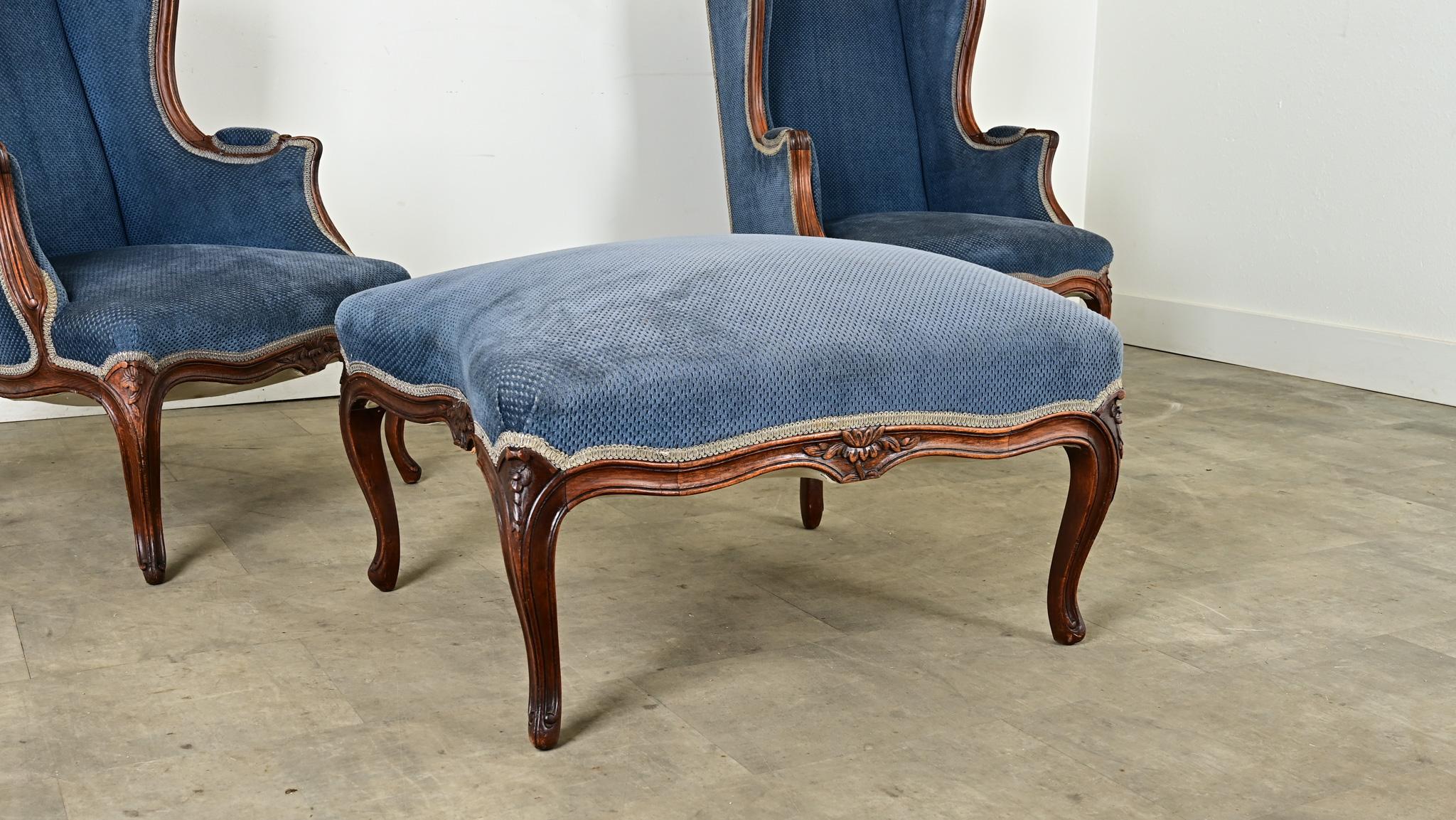 Paire de Bergeres et d'Ottomans Louis XV en vente 7